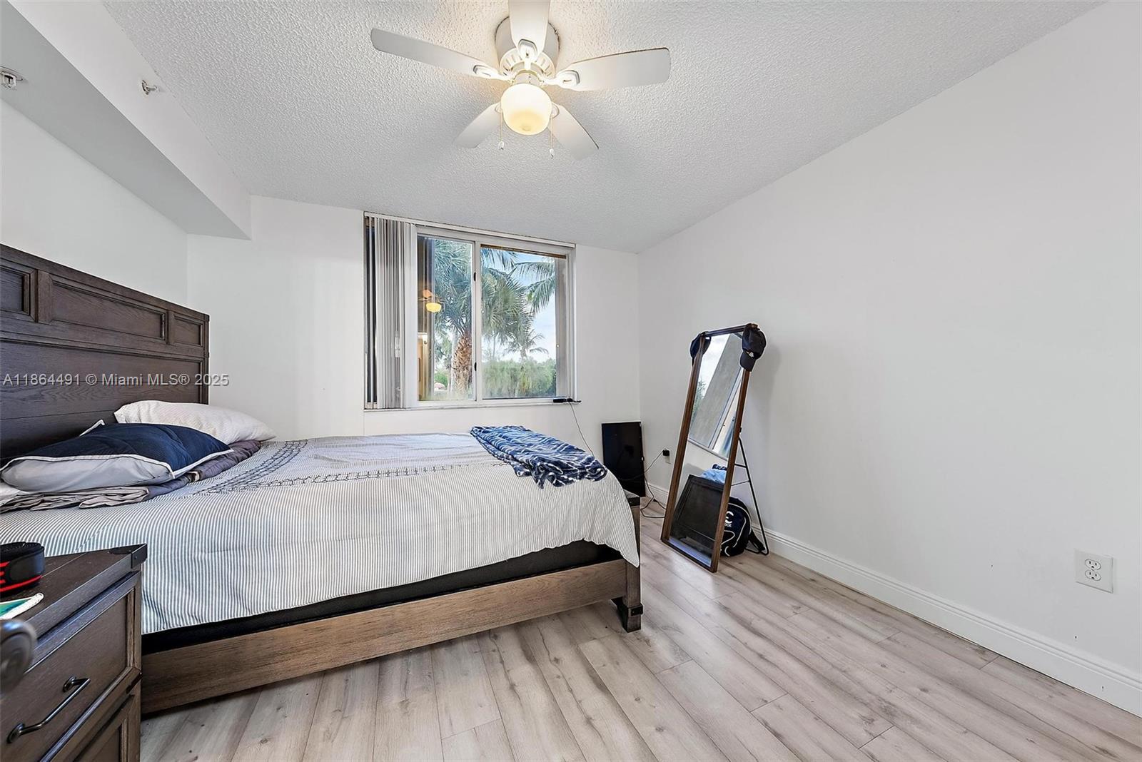 Elegant master bedroom retreat at 1200 Scotia Dr - Condo in Hypoluxo