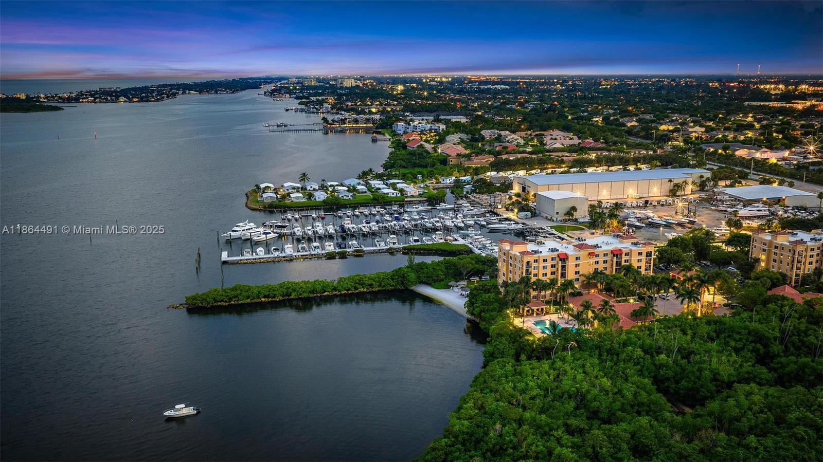 Bonus room and amenities at 1200 Scotia Dr - Condo in Hypoluxo