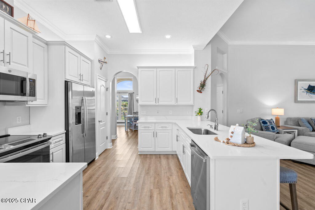 Image 12 For 2501 Parkwood Drive