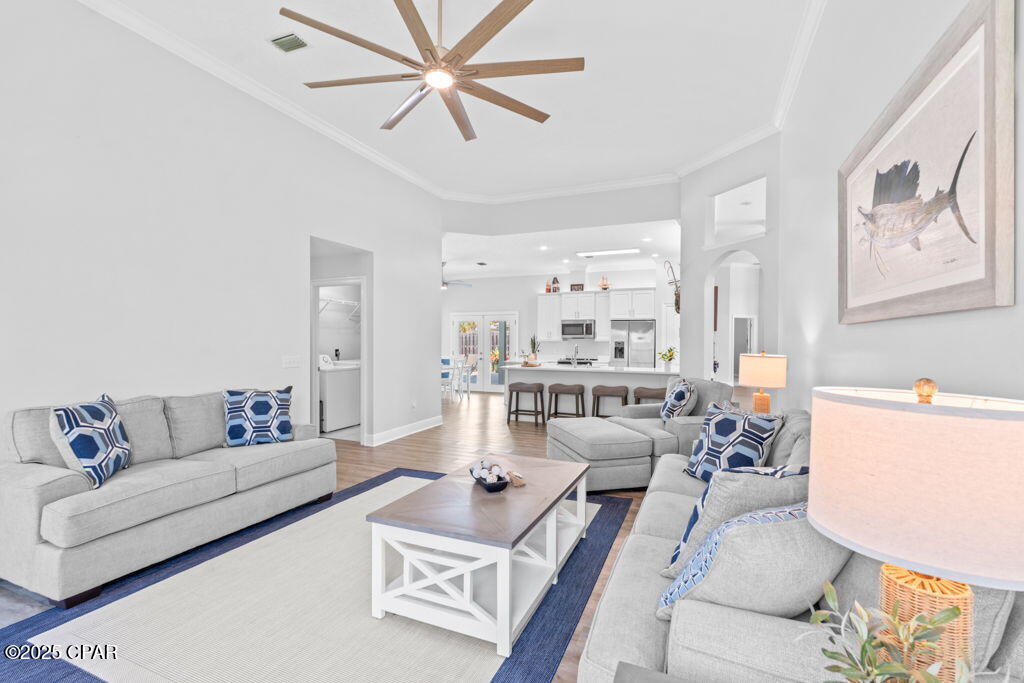 Image 17 For 2501 Parkwood Drive