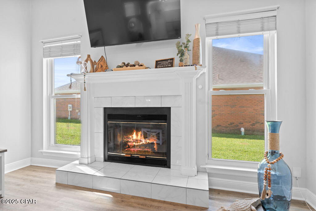 Image 18 For 2501 Parkwood Drive