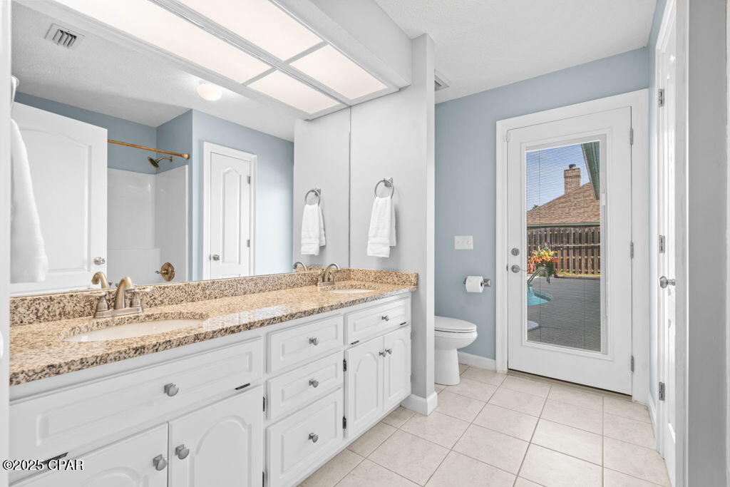 Image 20 For 2501 Parkwood Drive