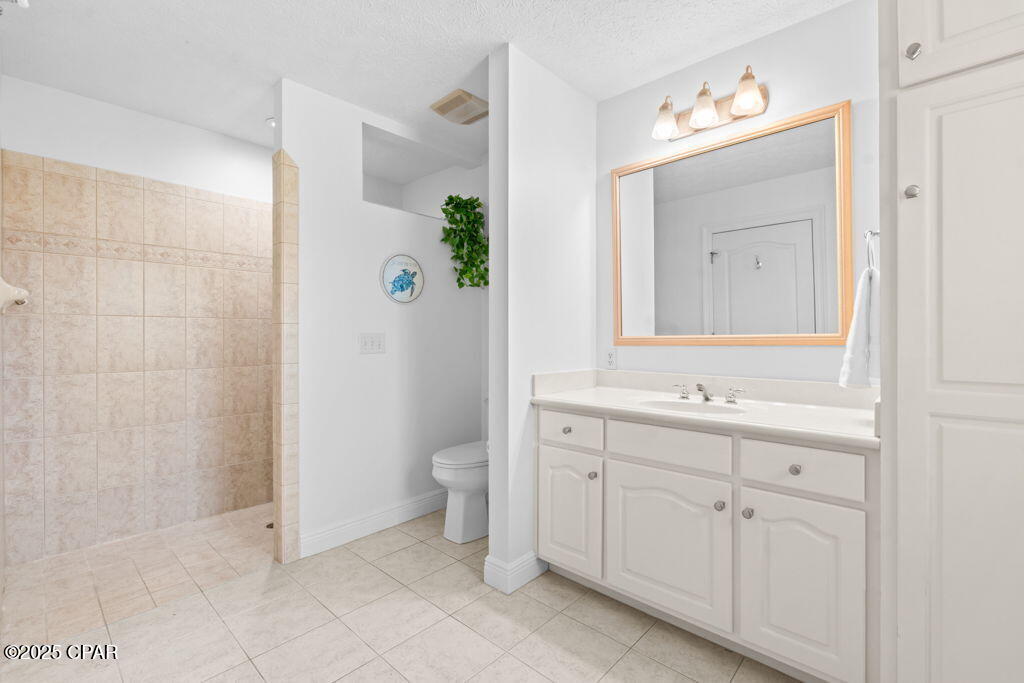 Image 25 For 2501 Parkwood Drive