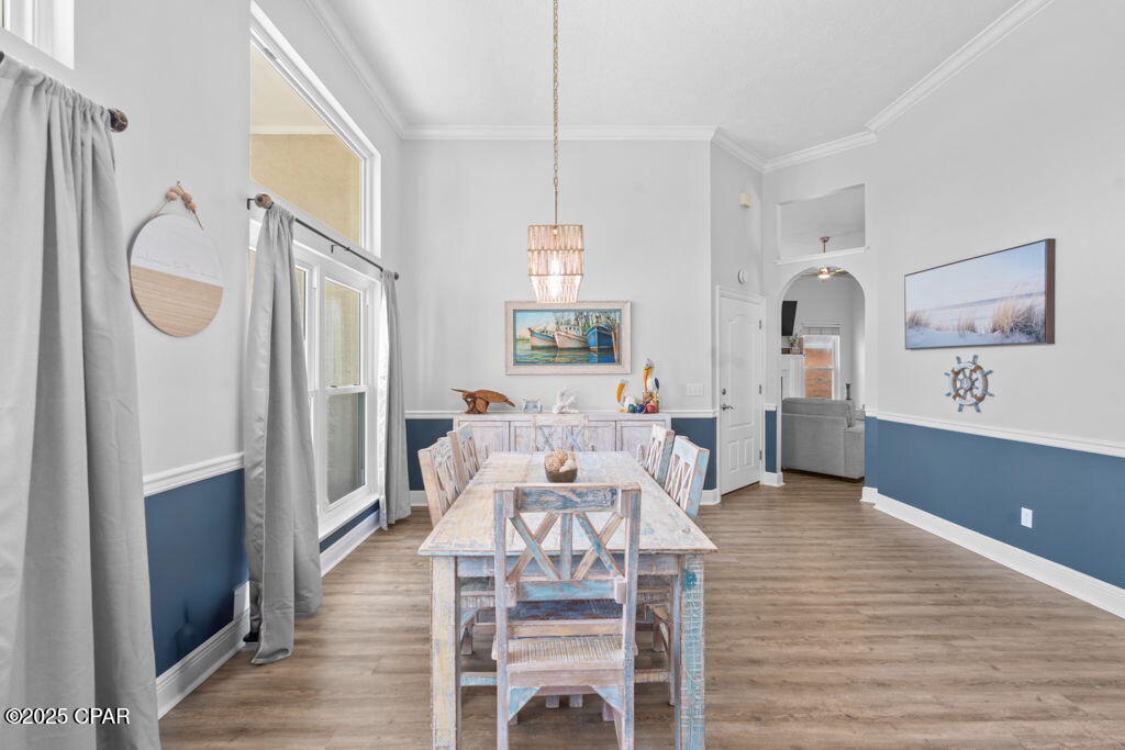 Image 7 For 2501 Parkwood Drive