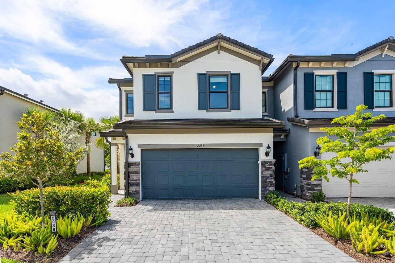 Homes for sale in Oakland Park, FL | 2238 Appleton Cir, Oakland Park, FL 33309 | MLS# F10523725