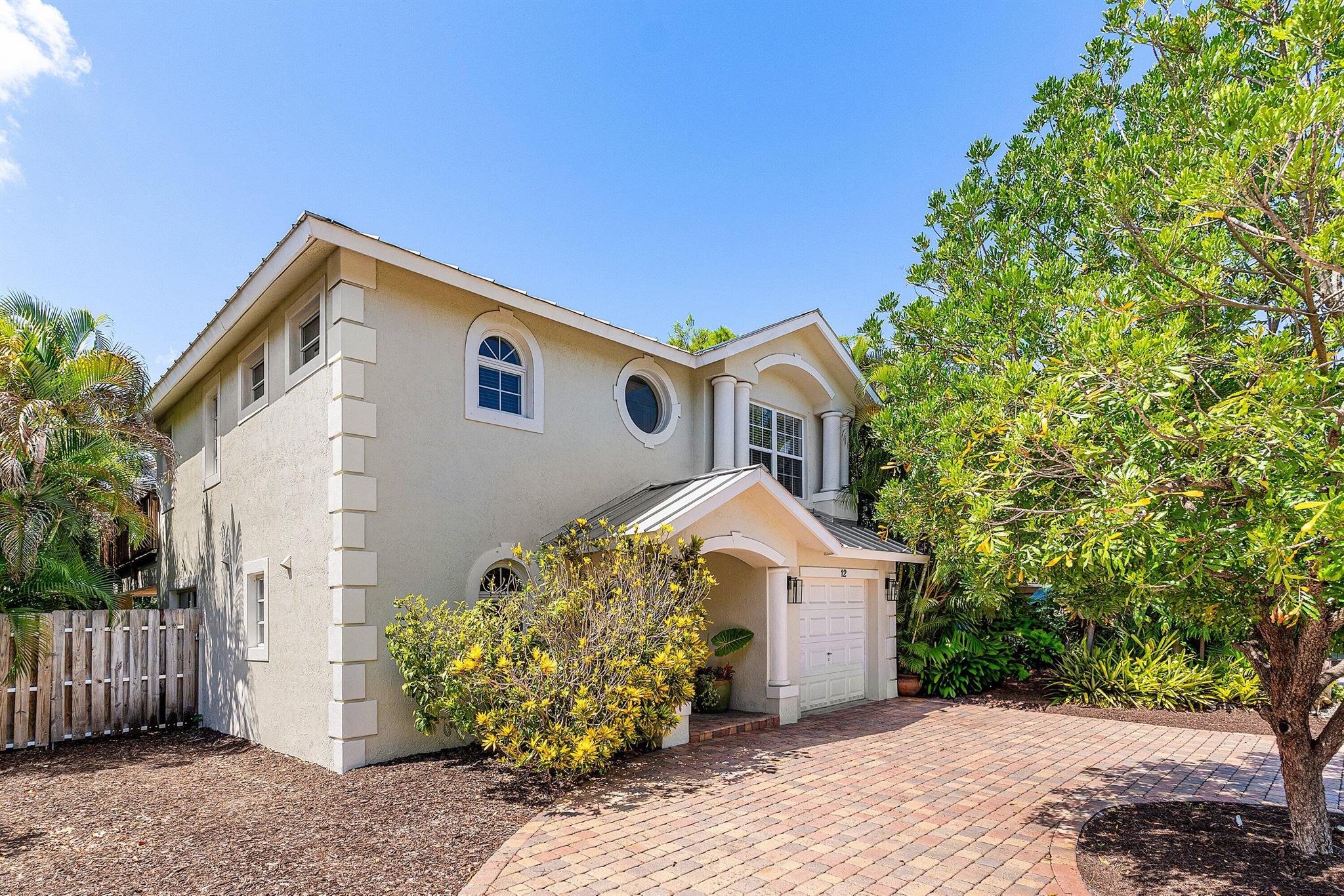 12 Ne 26th Street Wilton Manors FL 33305 | R11119089