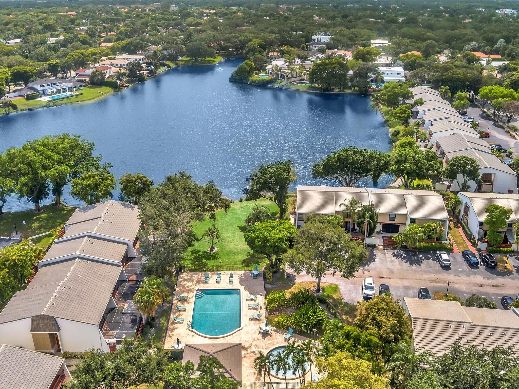 Homes for sale in Hollywood, FL | 3008 Willow Ln #265, Hollywood, FL 33021 | MLS# F10523484