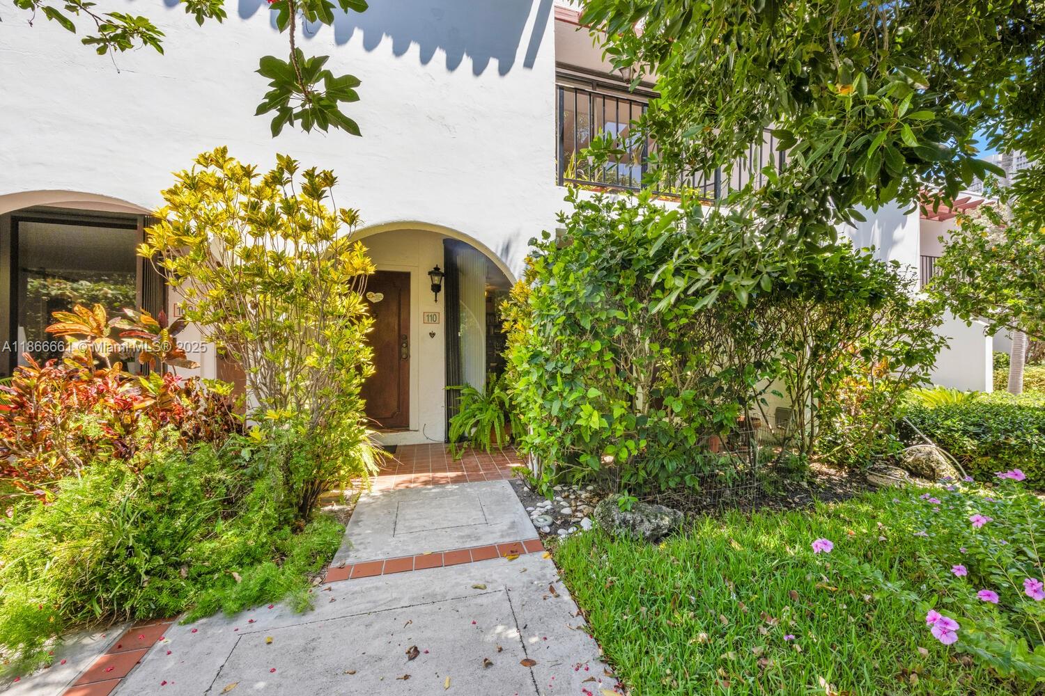 Grapetree Townhouse Key Biscayne, FL 33149