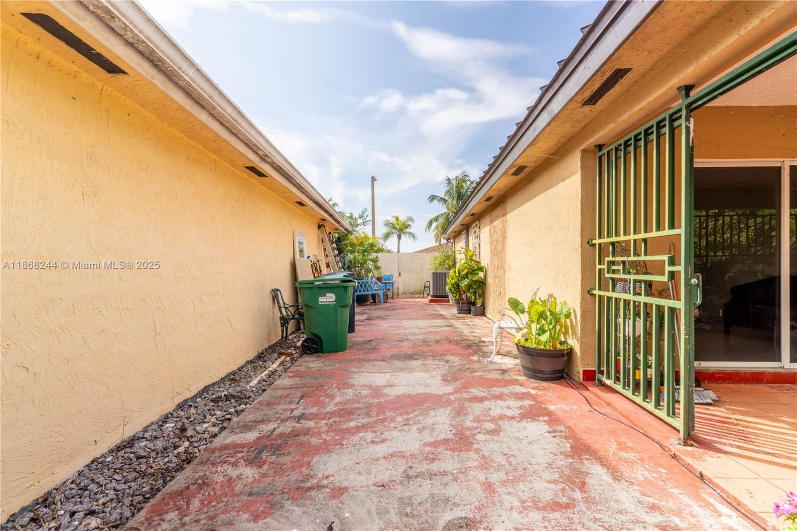 Homes for sale in Miami, FL | 14309 Sw 52Nd St, Miami, FL 33175 | MLS# A11868244