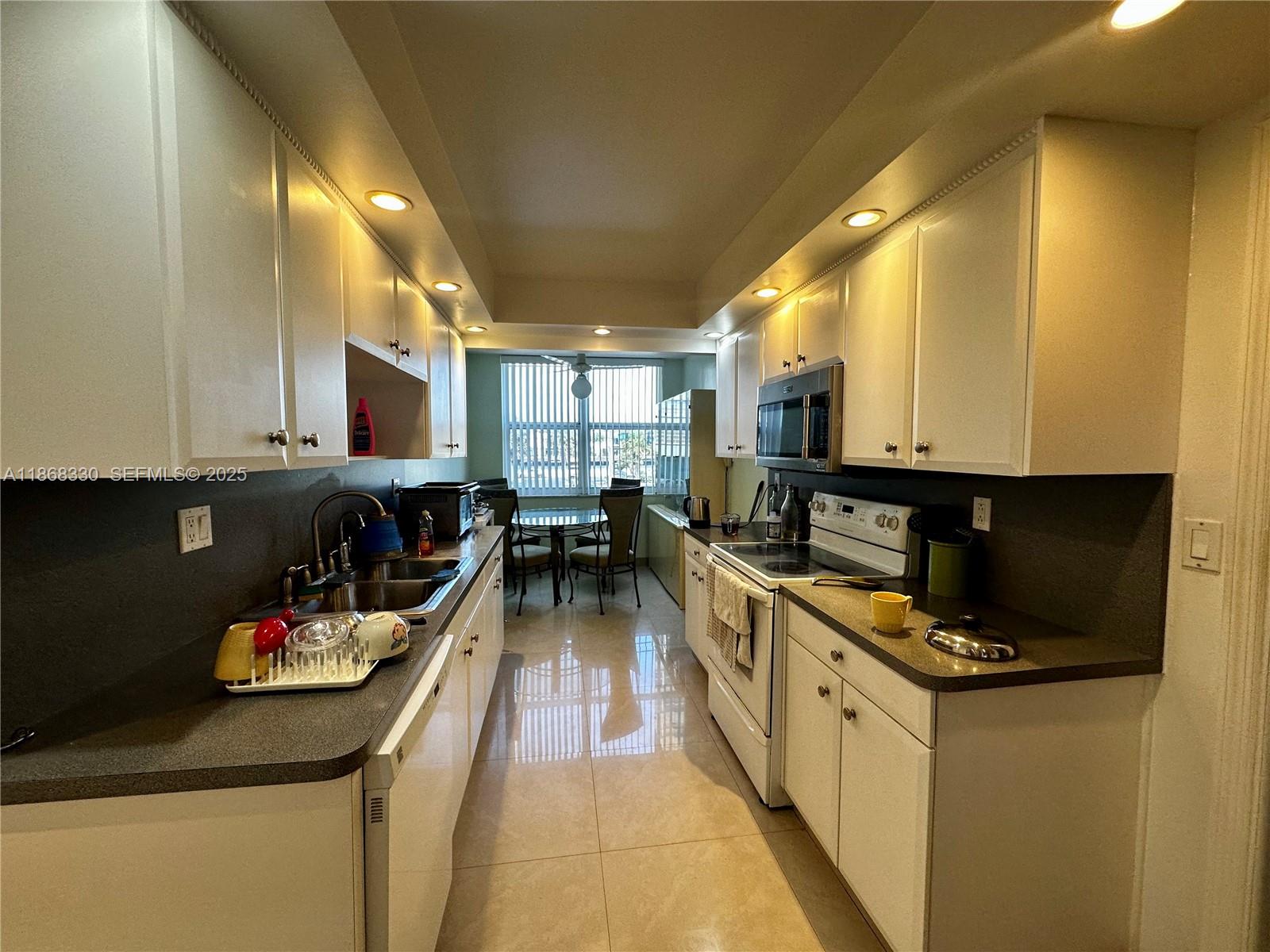 1501 Ocean Dr Unit 201, Hollywood, Florida 33019