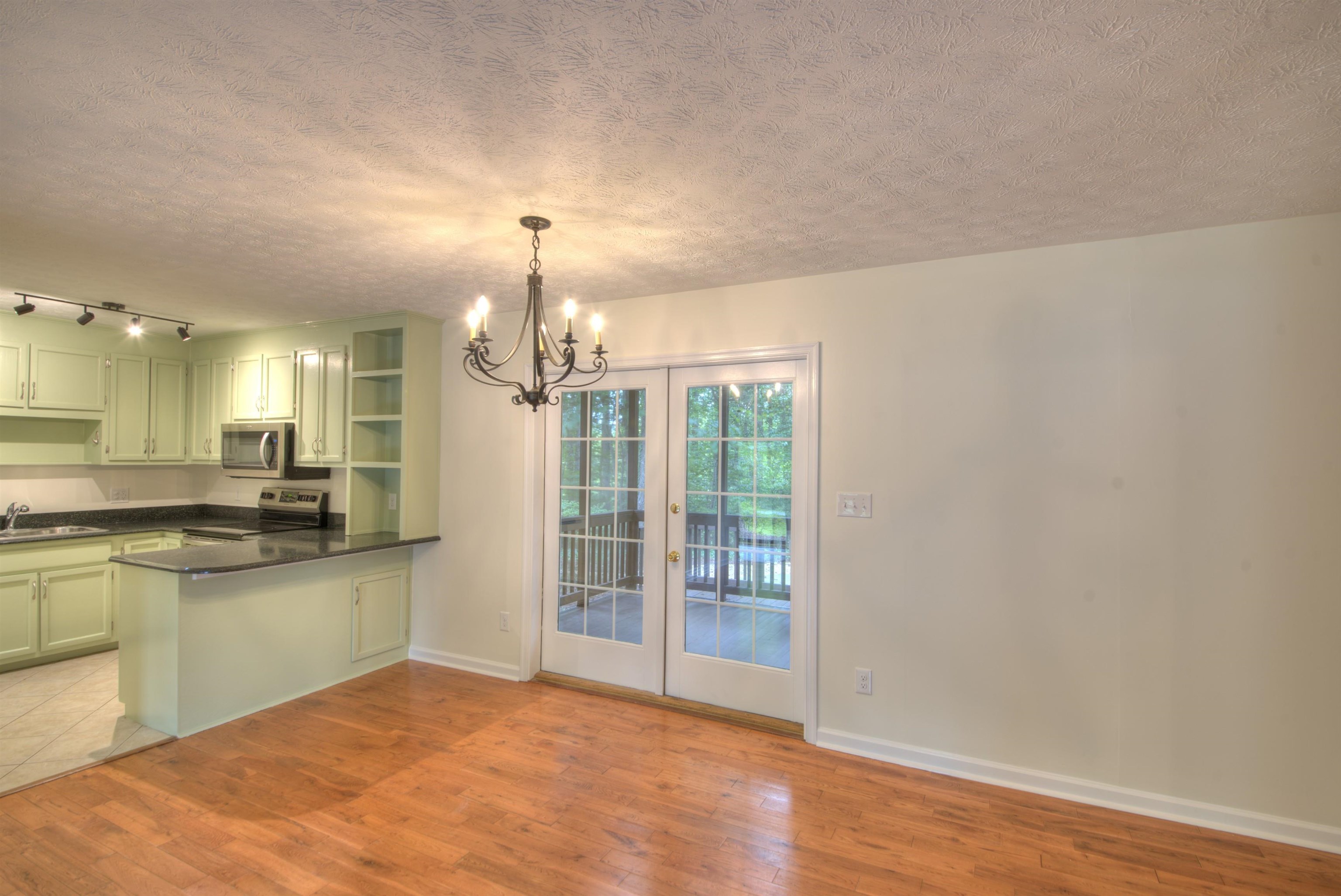 5547 Brookwood Rd