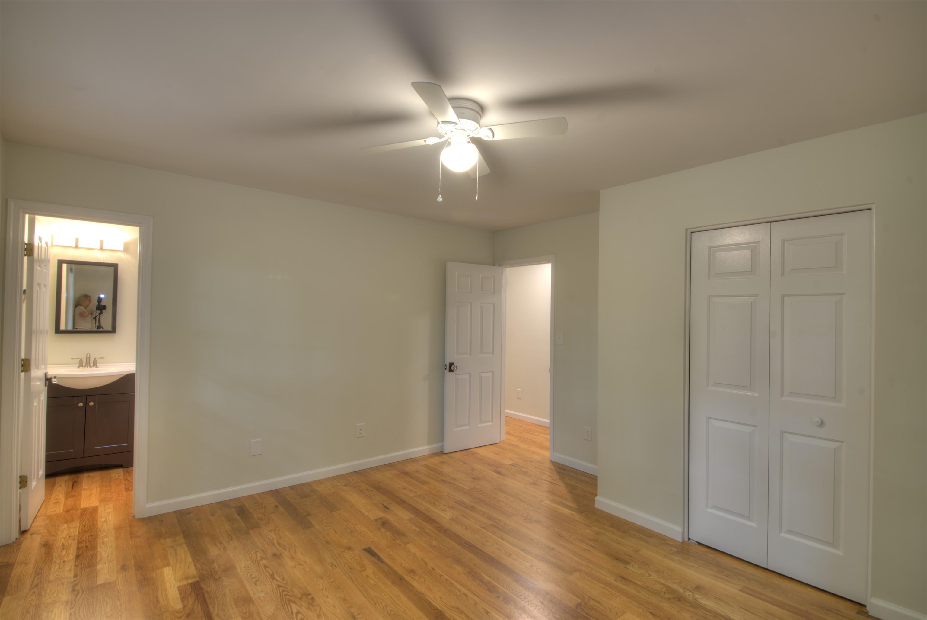 5547 Brookwood Rd