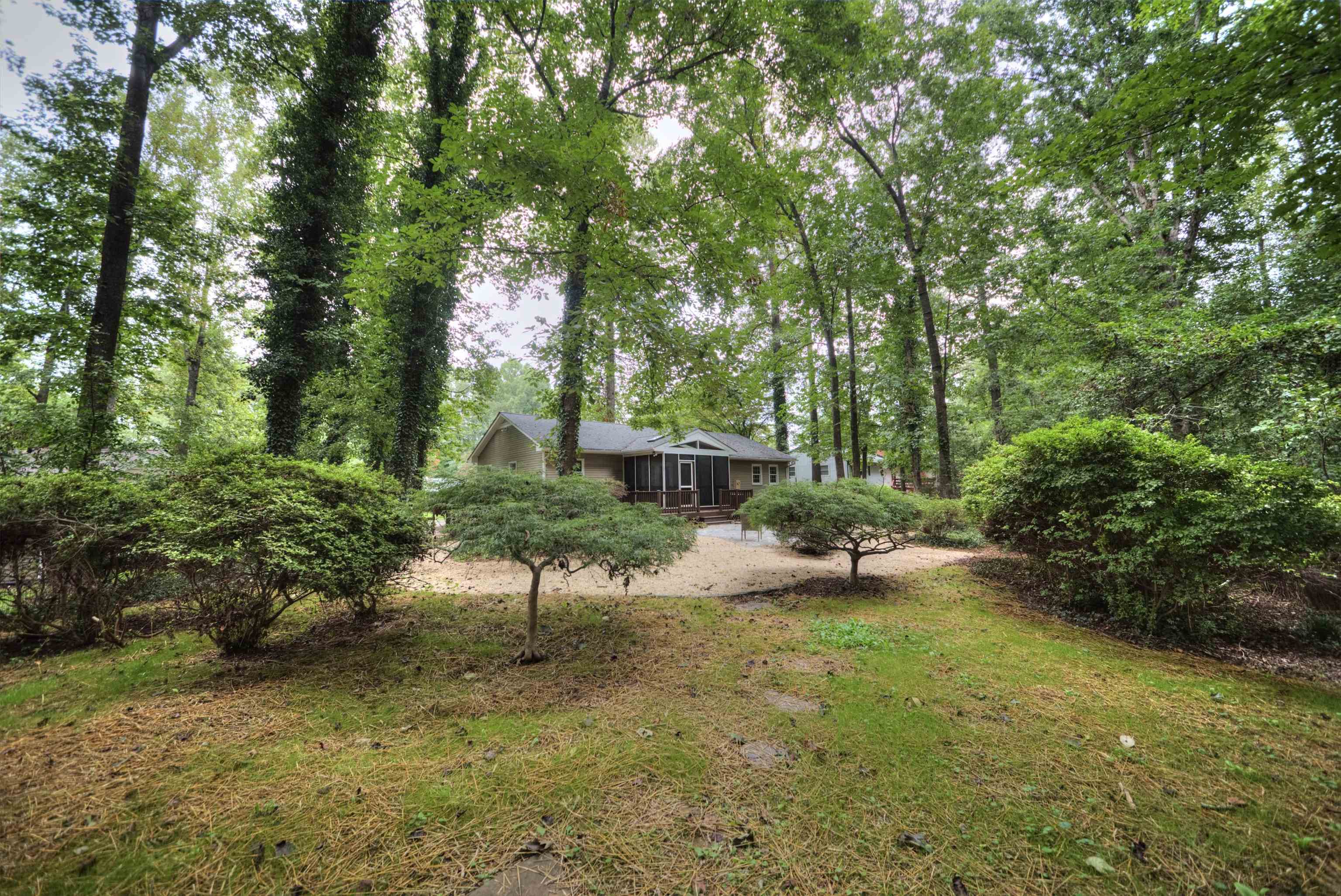 5547 Brookwood Rd