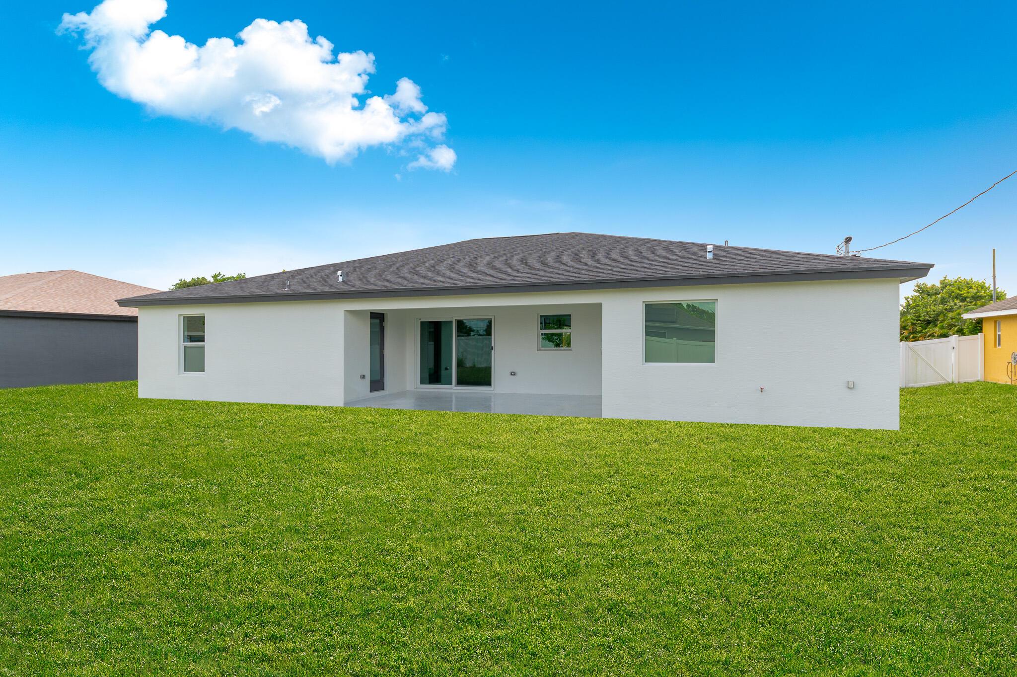 Homes for sale in Port St Lucie, FL | 513 Sw Nautical Avenue, Port St Lucie, FL 34984 | MLS# R11119190