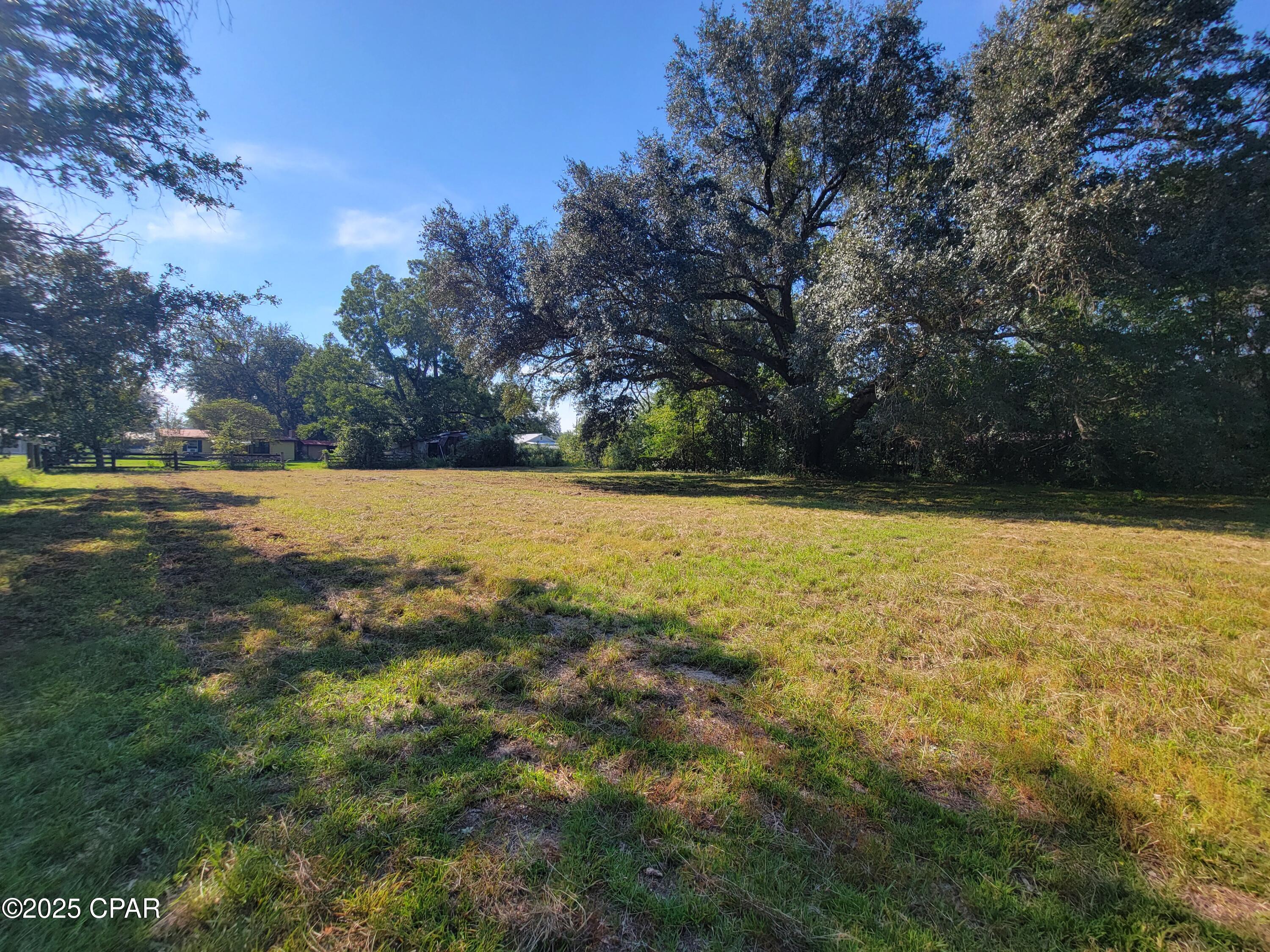 Image 5 For 2216 Ray Avenue