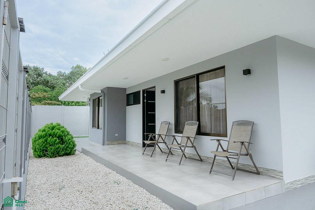 3 bed Single Family Homes For Sale in , Puntarenas - 1