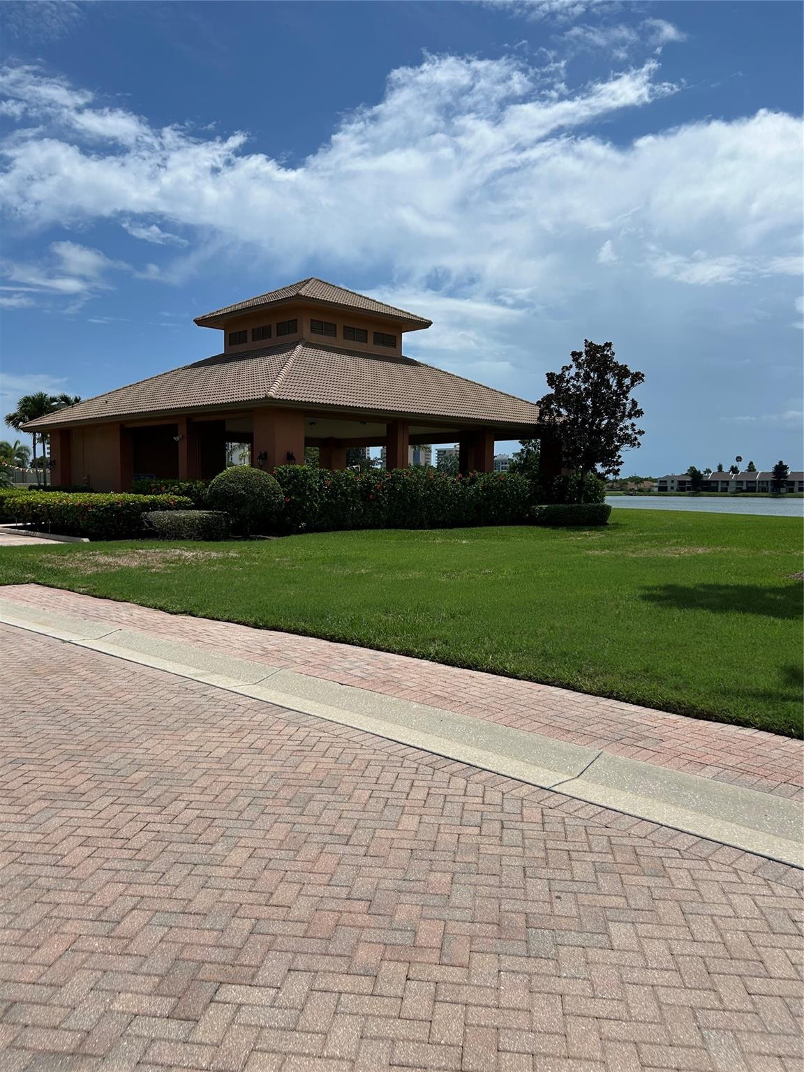 Homes for sale in Hutchinson Island, FL | 1920 Lynx Dr, Hutchinson Island, FL 34949 | MLS# F10523862