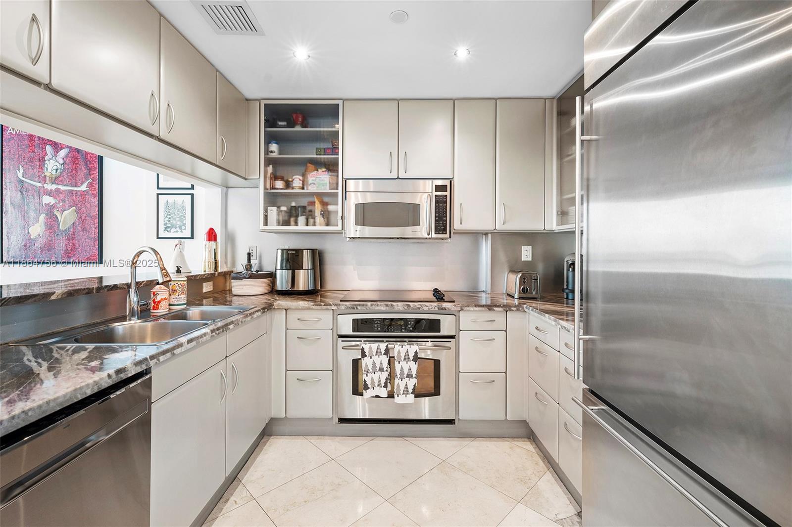540 West Ave #712, Miami Beach FL 33139