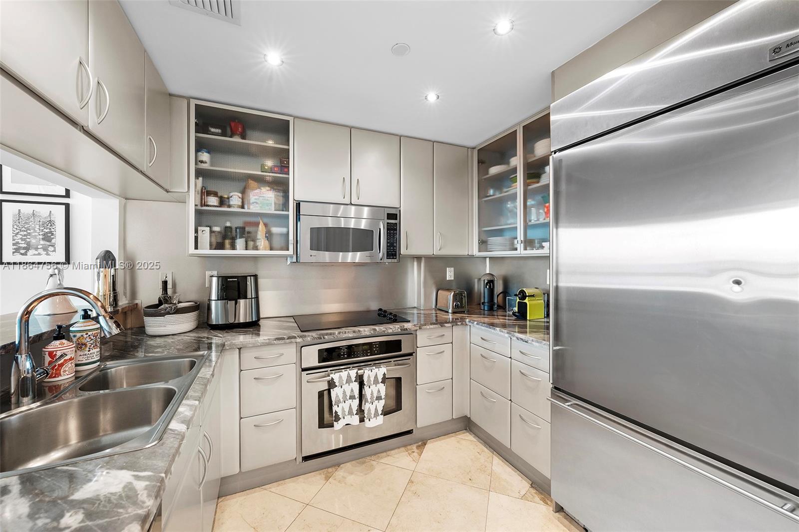 540 West Ave #712, Miami Beach FL 33139