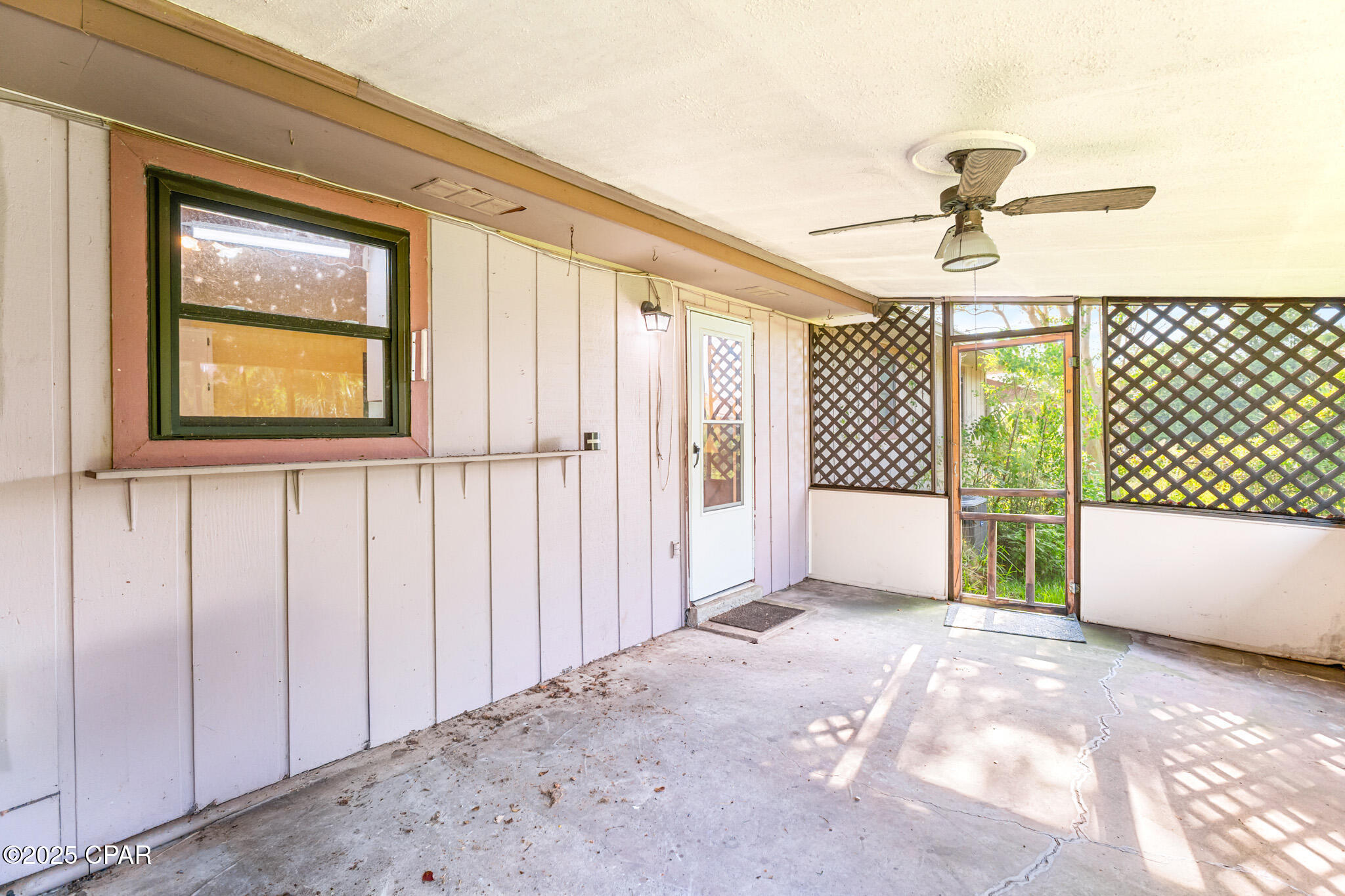 Image 17 For 6403 Olokee Street