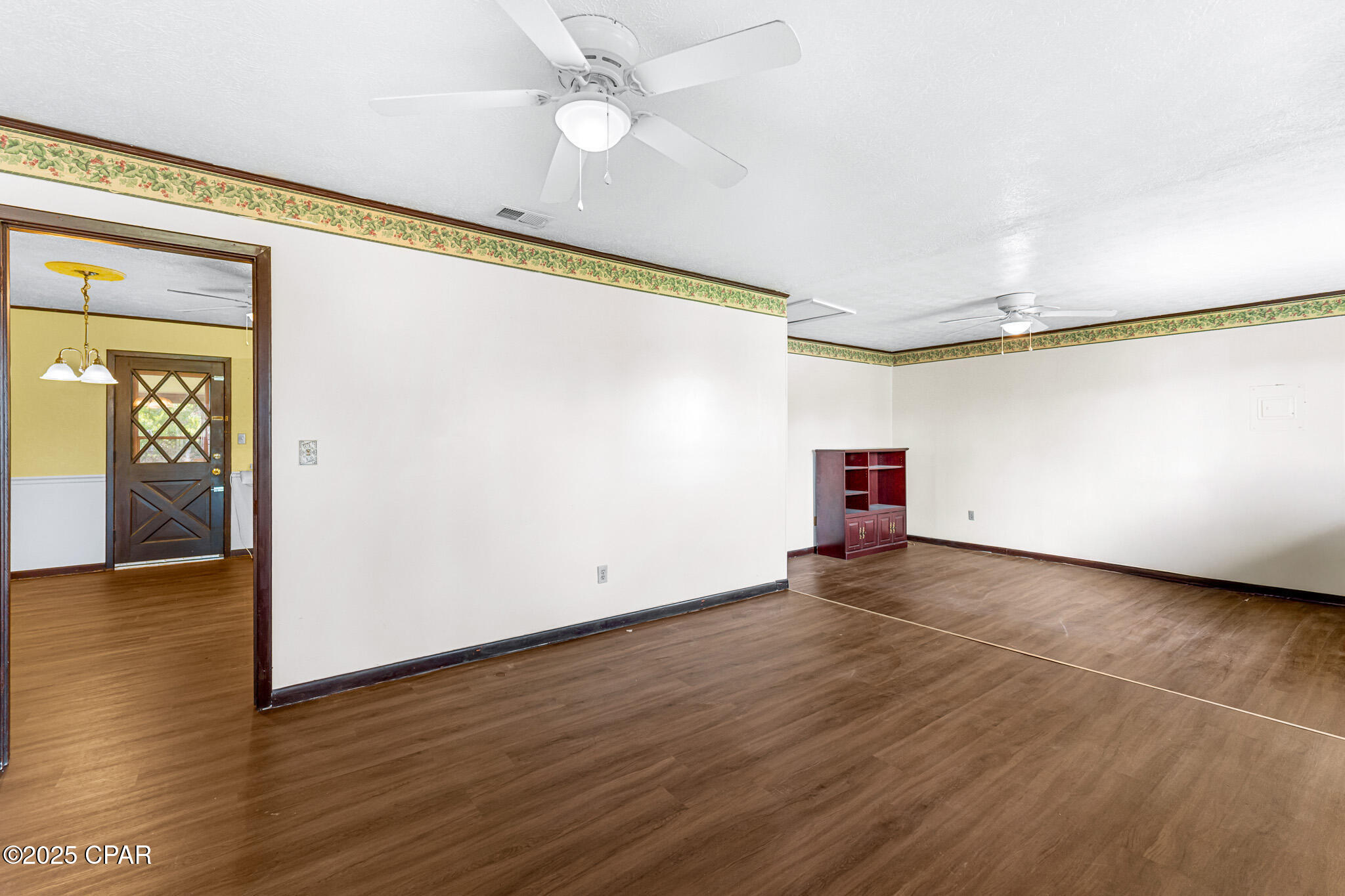 Image 3 For 6403 Olokee Street