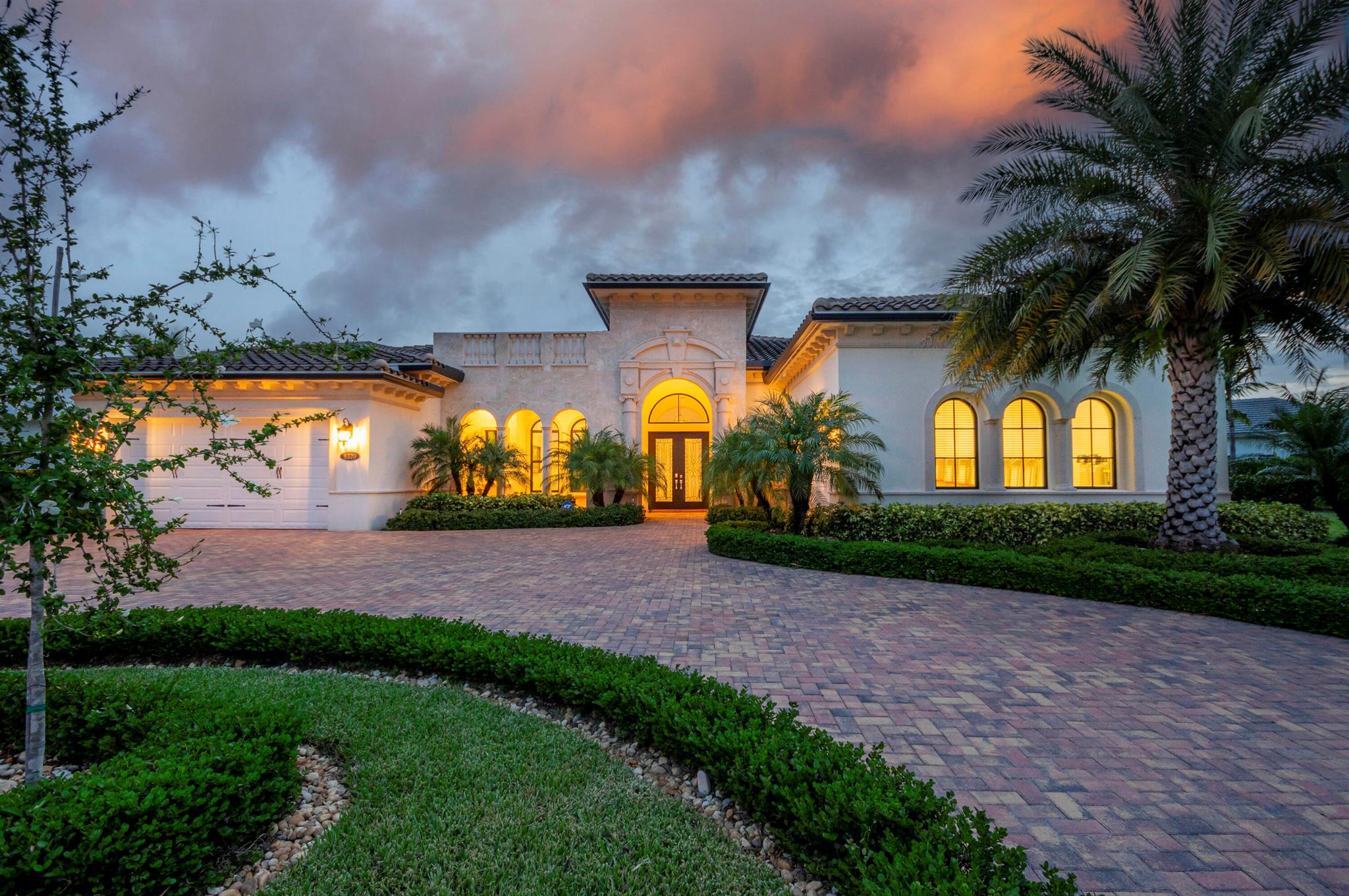 Homes for sale in Jupiter, FL | 8320 Se Pennock Trail, Jupiter, FL 33458 | MLS# R11119267