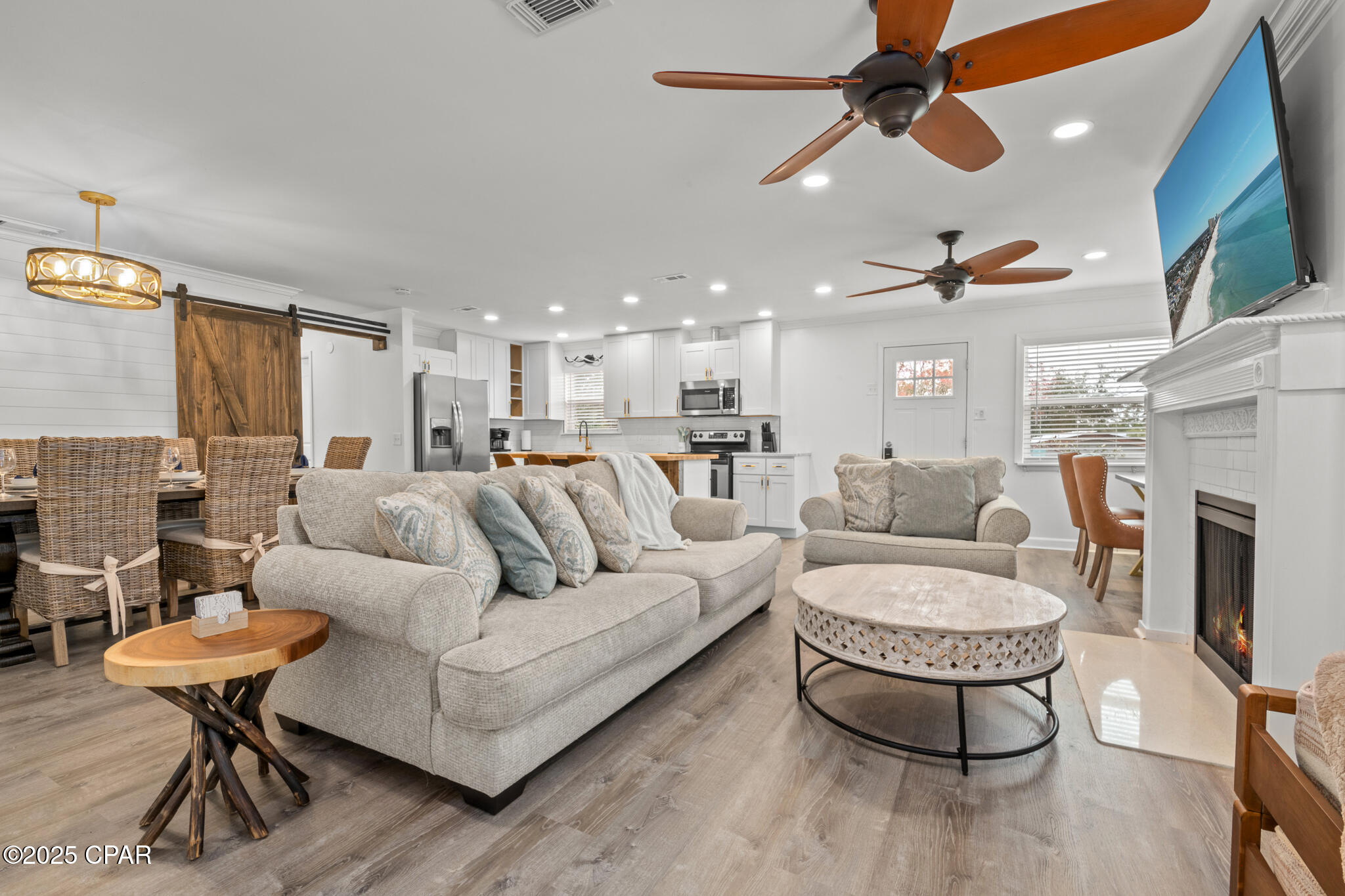 Image 11 For 520 Sandy Lane