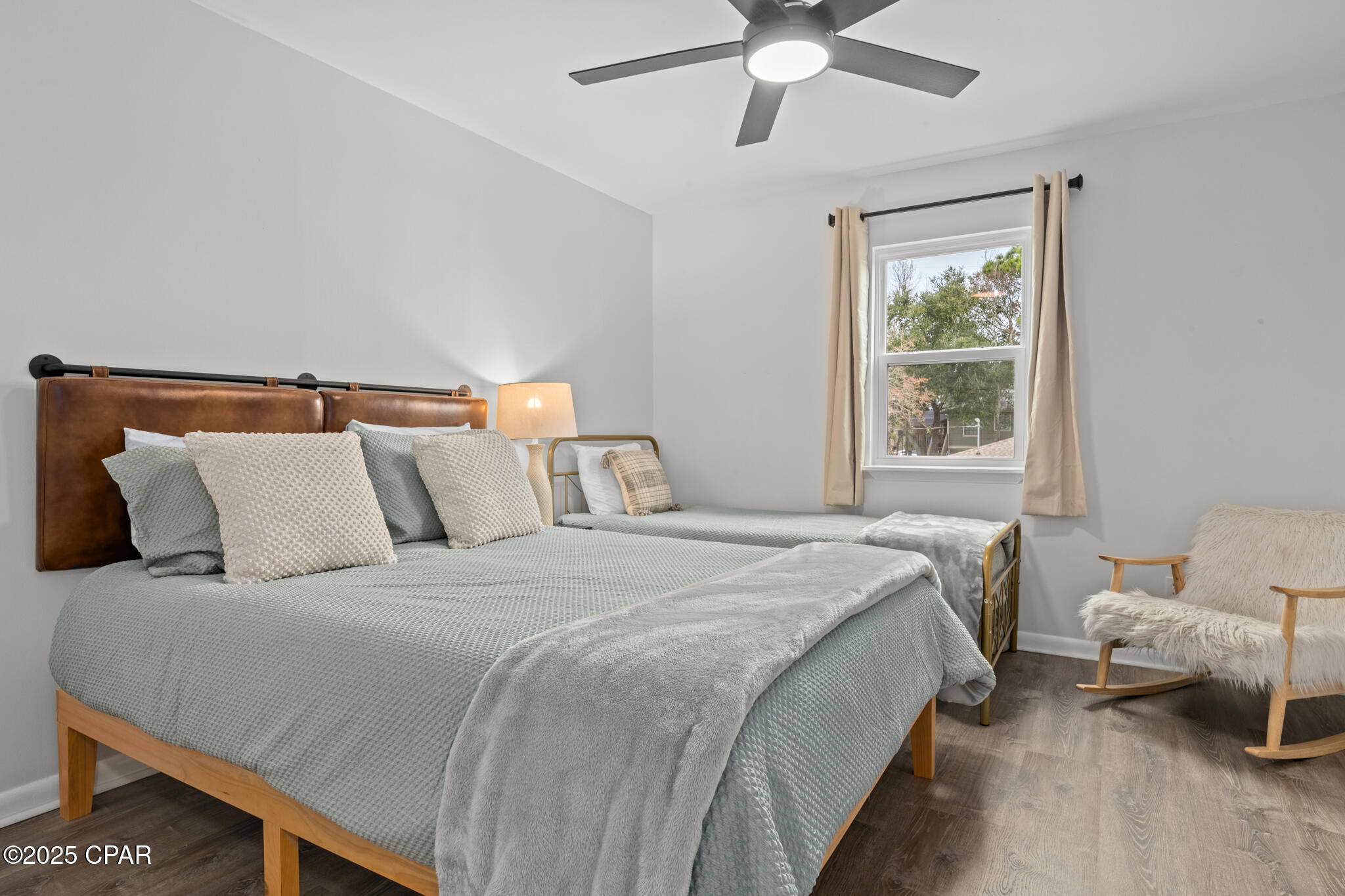 Image 24 For 520 Sandy Lane