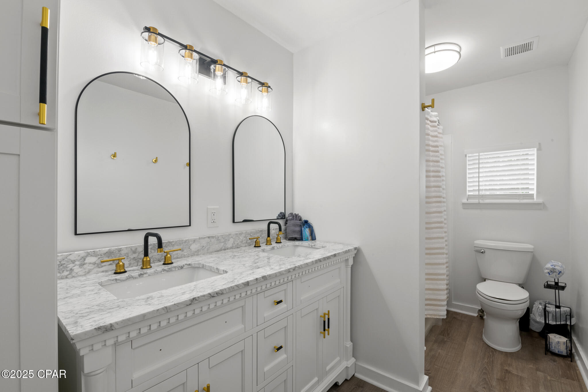 Image 25 For 520 Sandy Lane