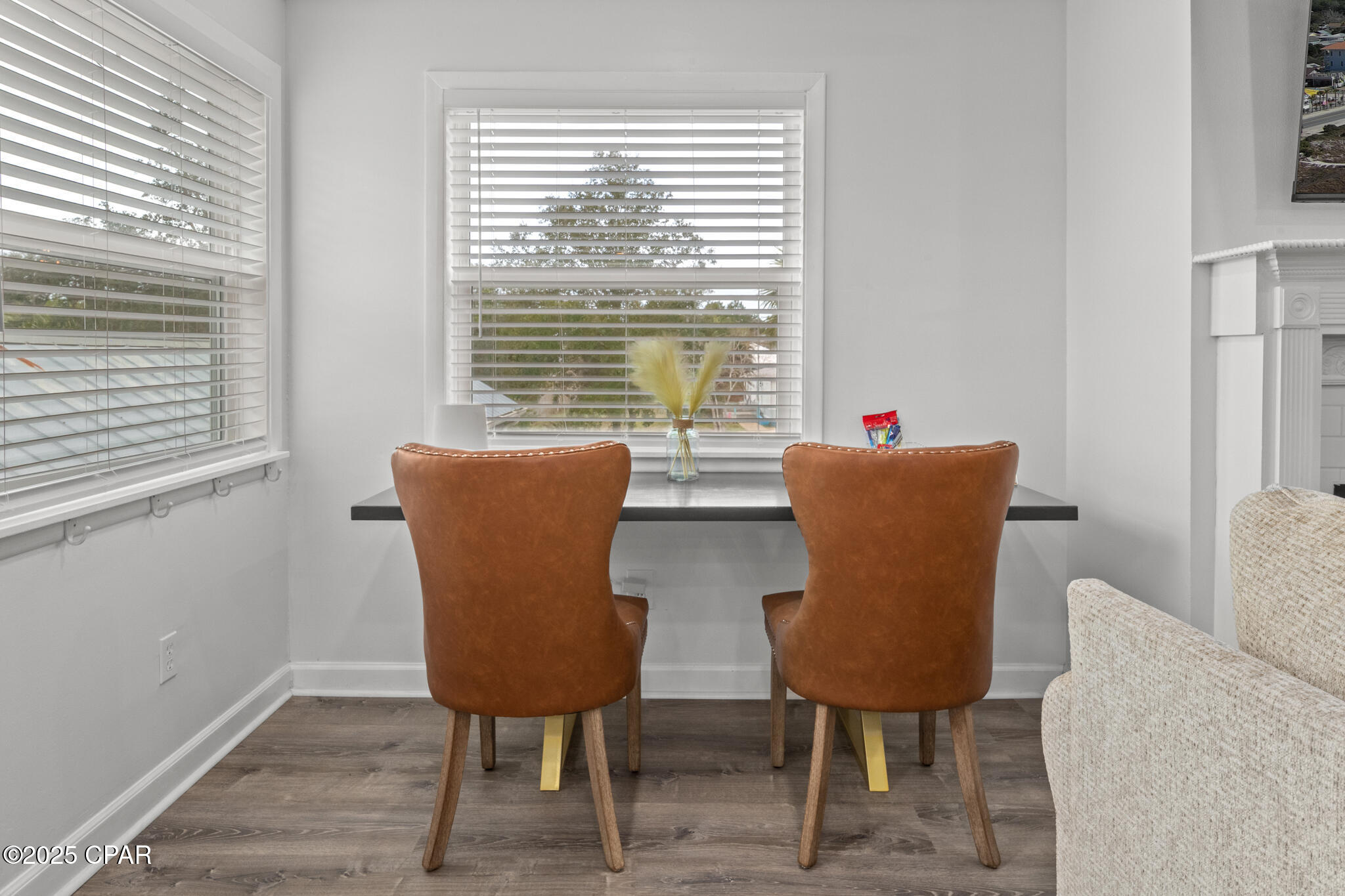 Image 3 For 520 Sandy Lane