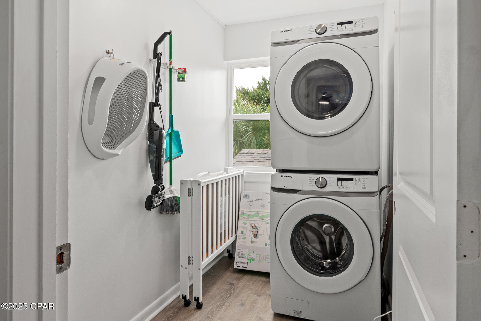 Image 39 For 520 Sandy Lane