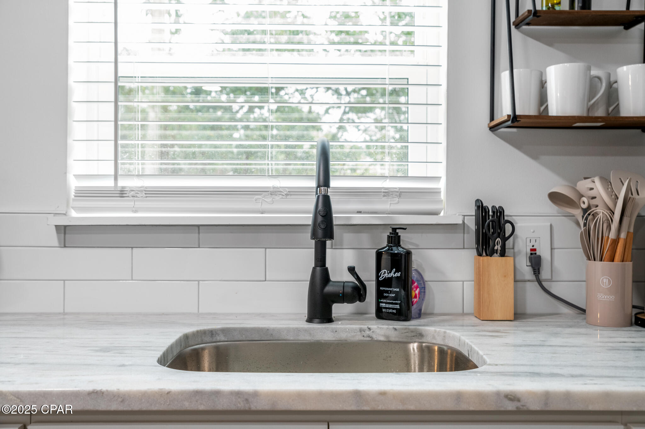 Image 86 For 520 Sandy Lane