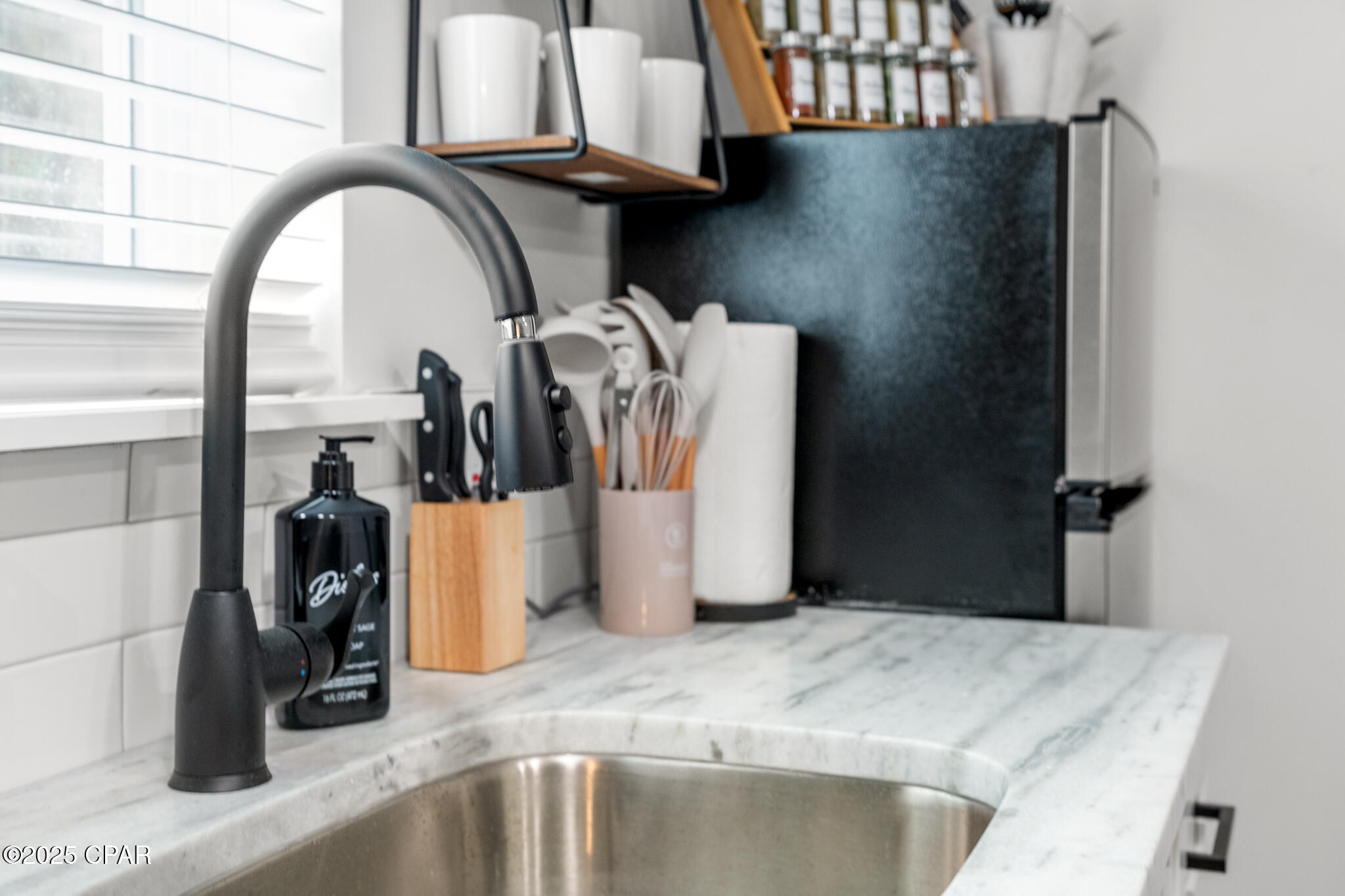 Image 87 For 520 Sandy Lane