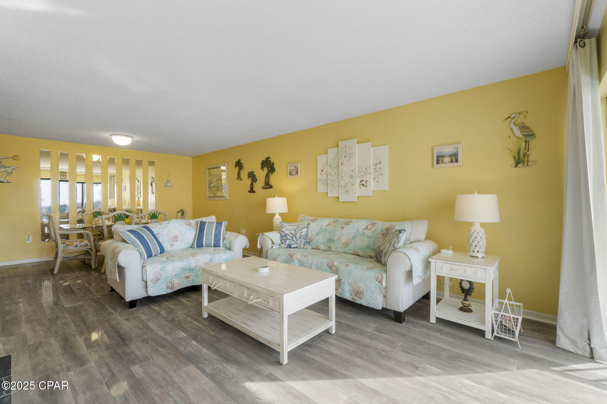 Image 7 For 8815 Thomas Drive 207