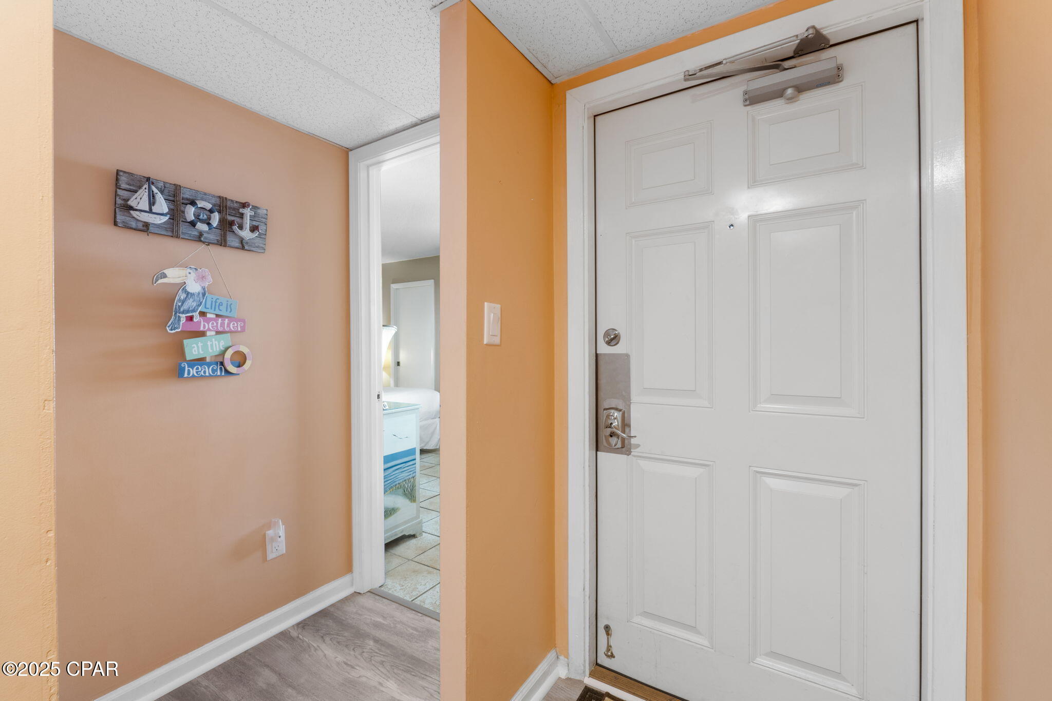 Image 9 For 8815 Thomas Drive 207