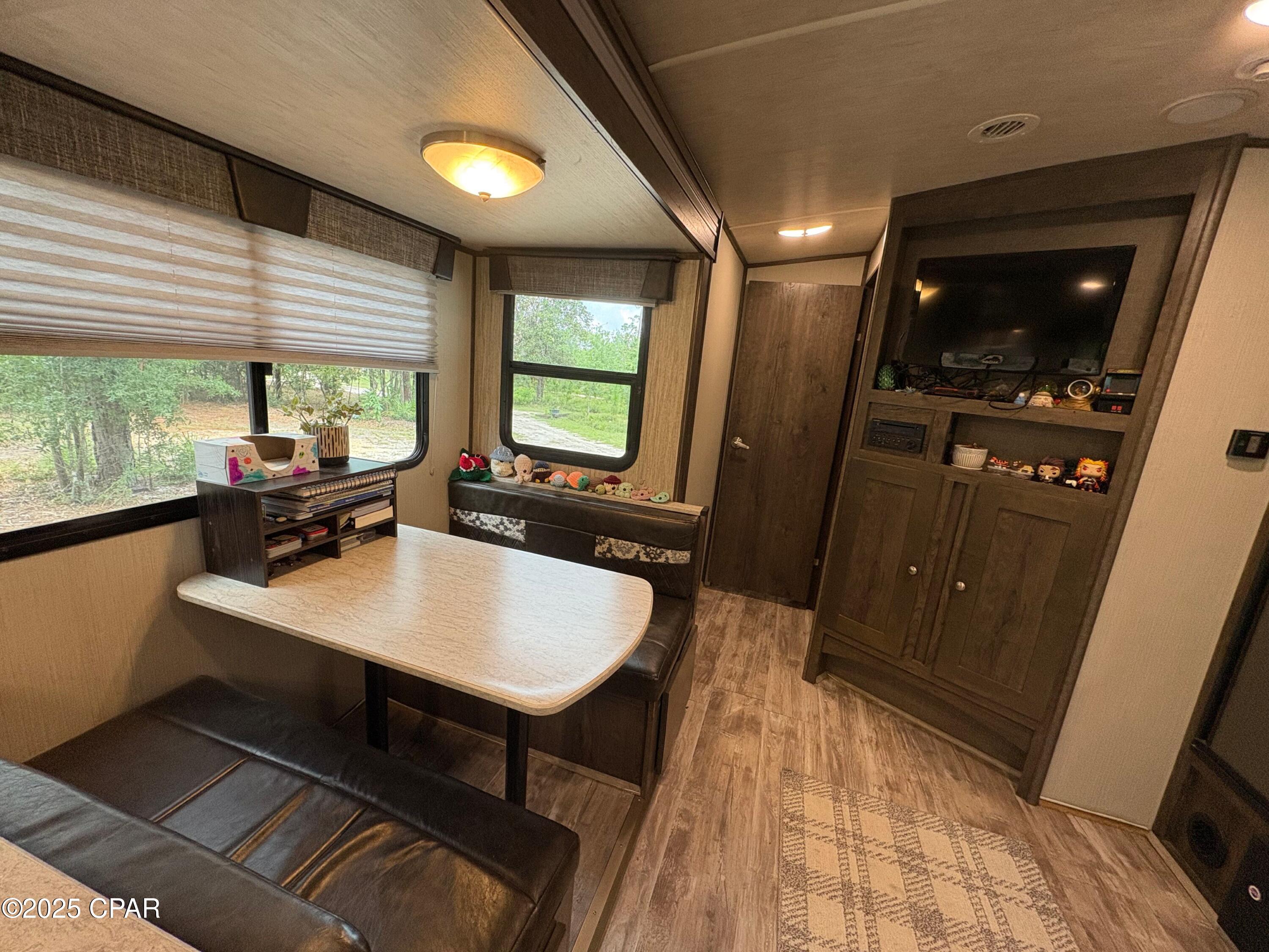 Image 102 For 20144 Whitewater Grade Road