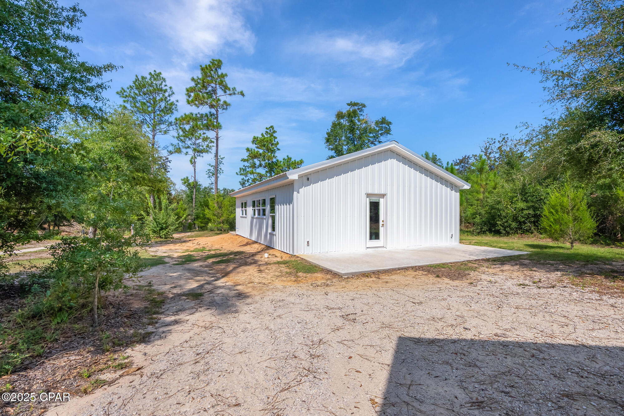 Image 4 For 20144 Whitewater Grade Road