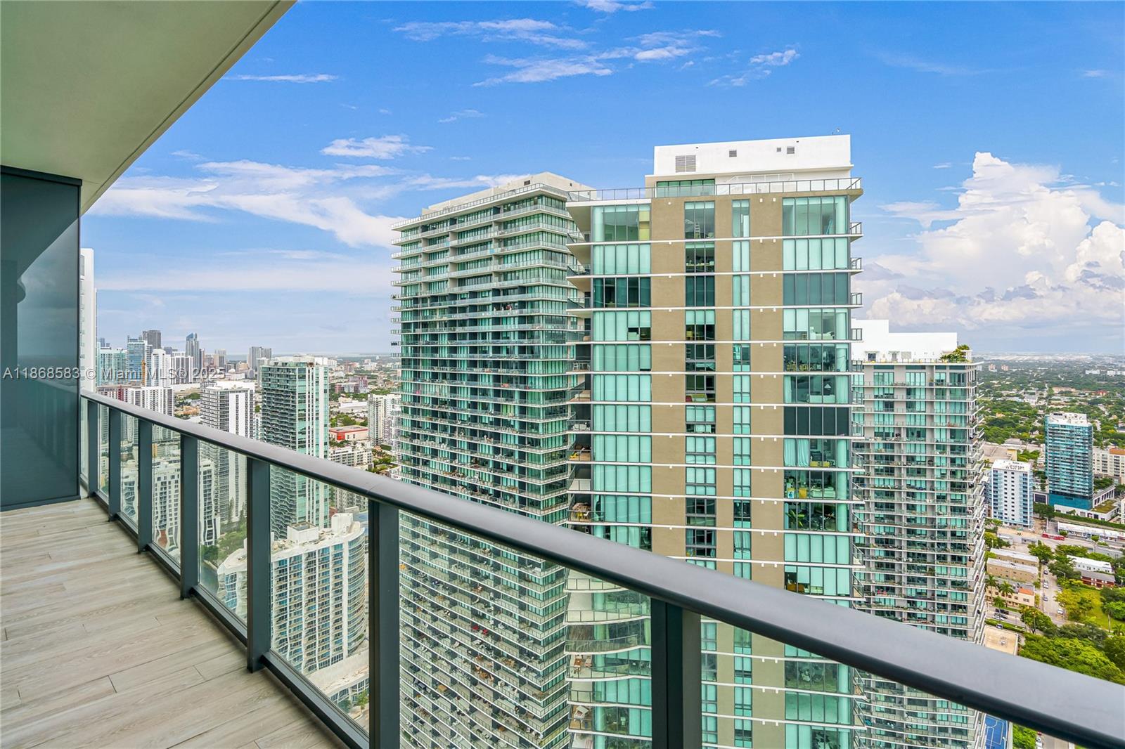 3131 NE 7 AVENUE #PH4902, Miami FL 33137