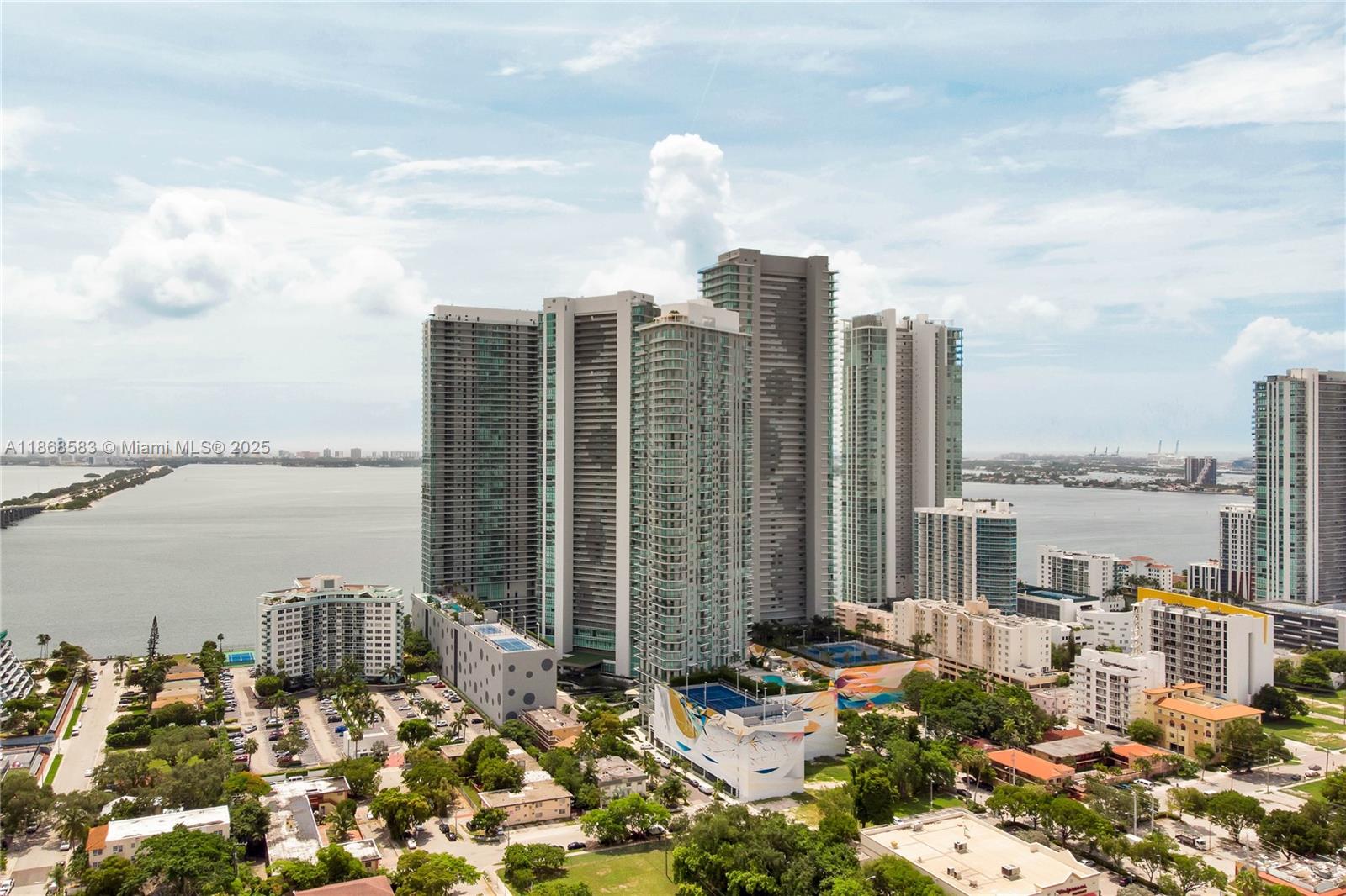 3131 NE 7 AVENUE #PH4902, Miami FL 33137