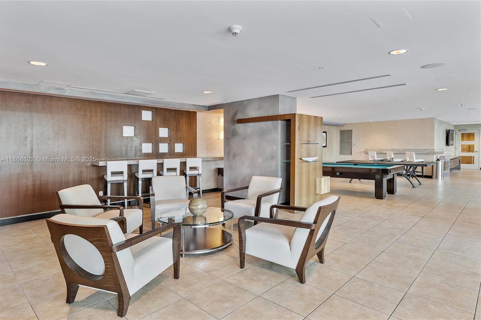 60 SW 13th St #2420, Miami FL 33130