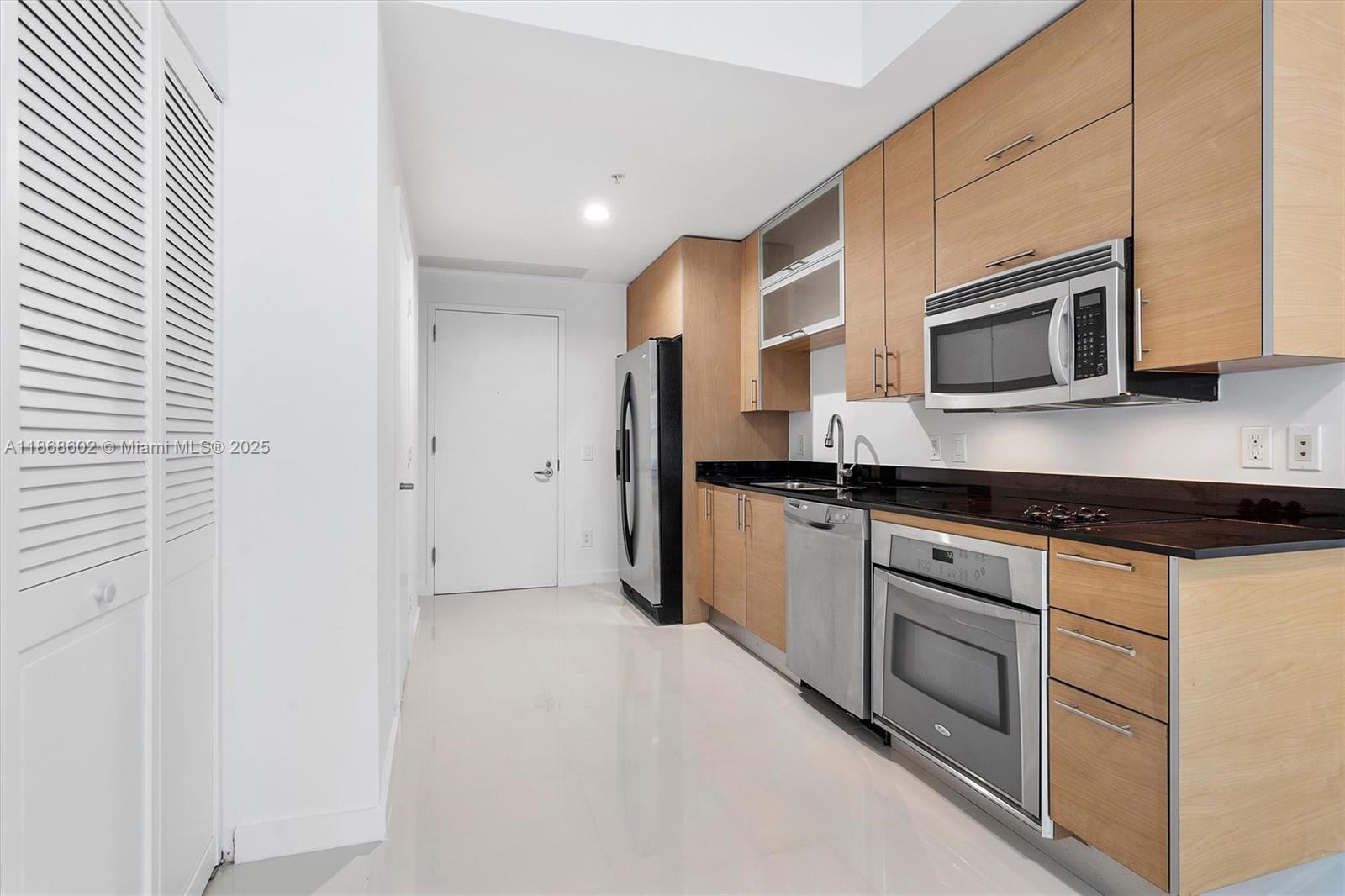 Homes for sale in Miami, FL | 60 Sw 13Th St #2420, Miami, FL 33130 | MLS# A11868602