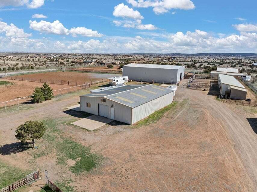 Homes for sale in Edgewood, NM | 4 Bandolero Rd, Edgewood, NM 87015 | MLS# 1090507