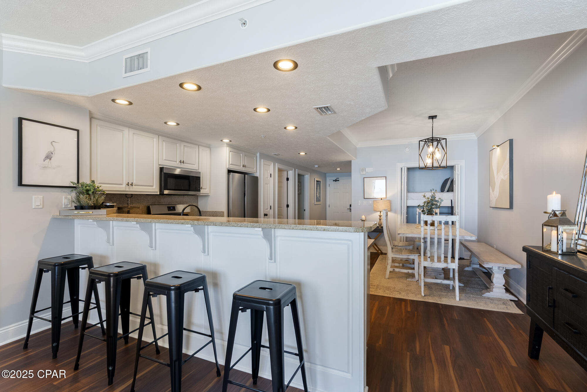 Image 11 For 5004 Thomas Drive 209