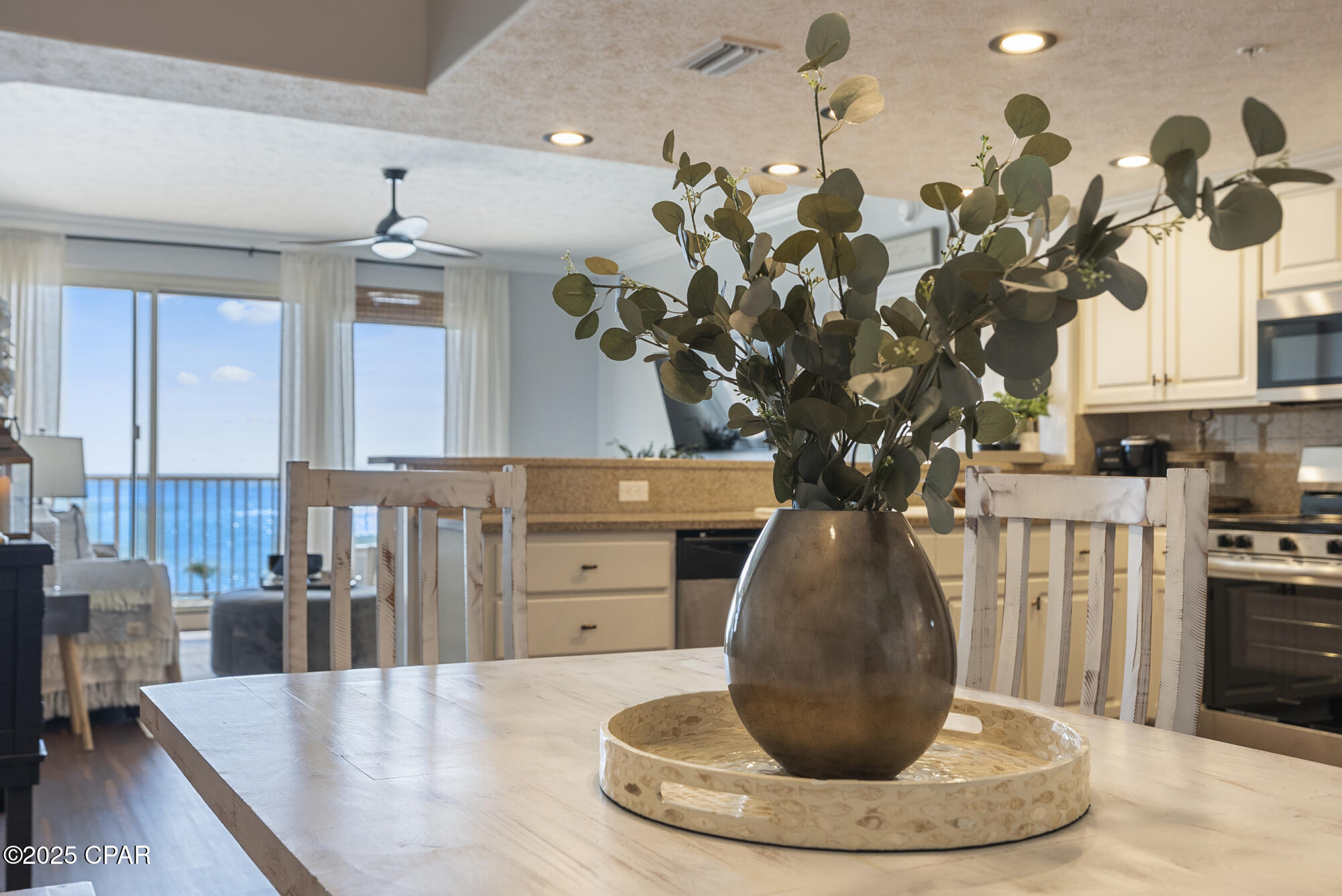 Image 22 For 5004 Thomas Drive 209