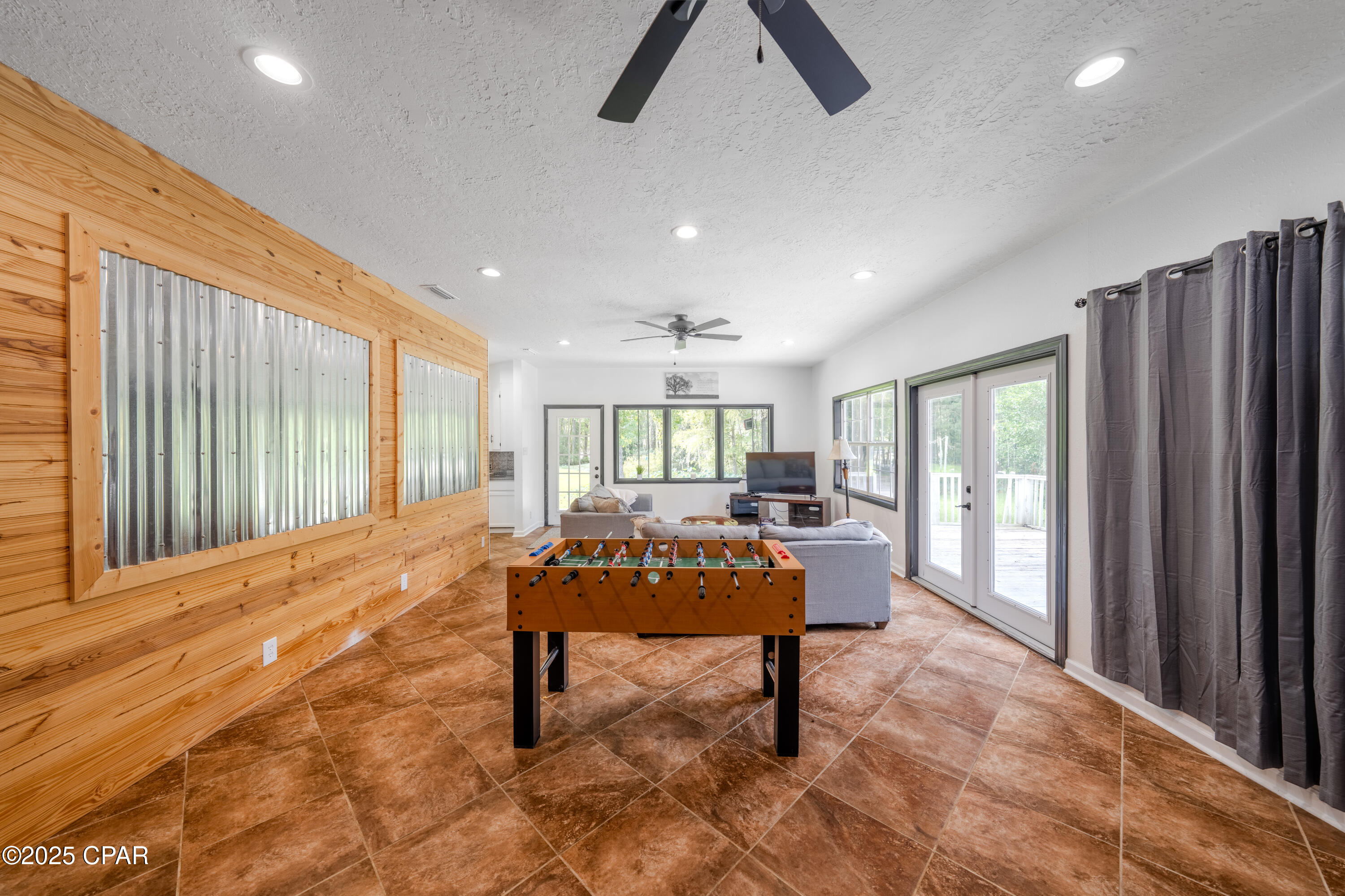 Image 25 For 2960 Hunter Fish Camp Road