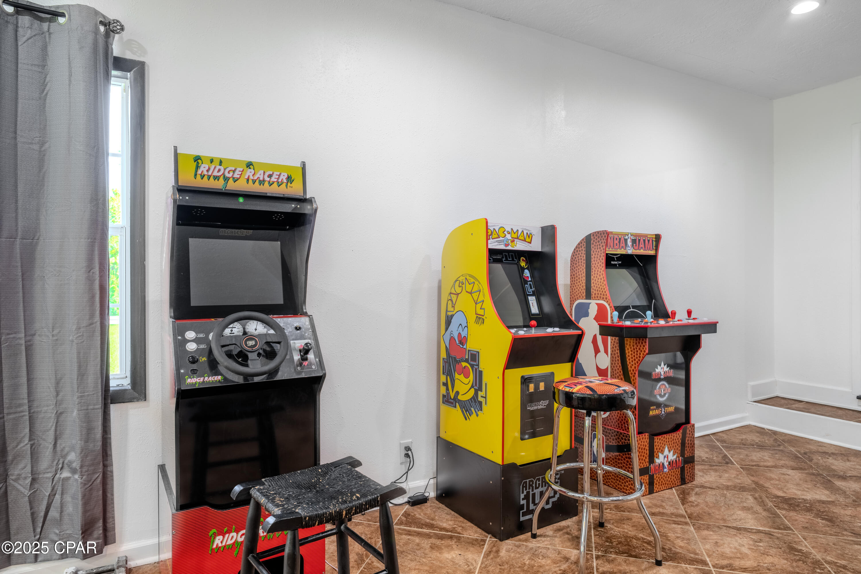 Image 26 For 2960 Hunter Fish Camp Road