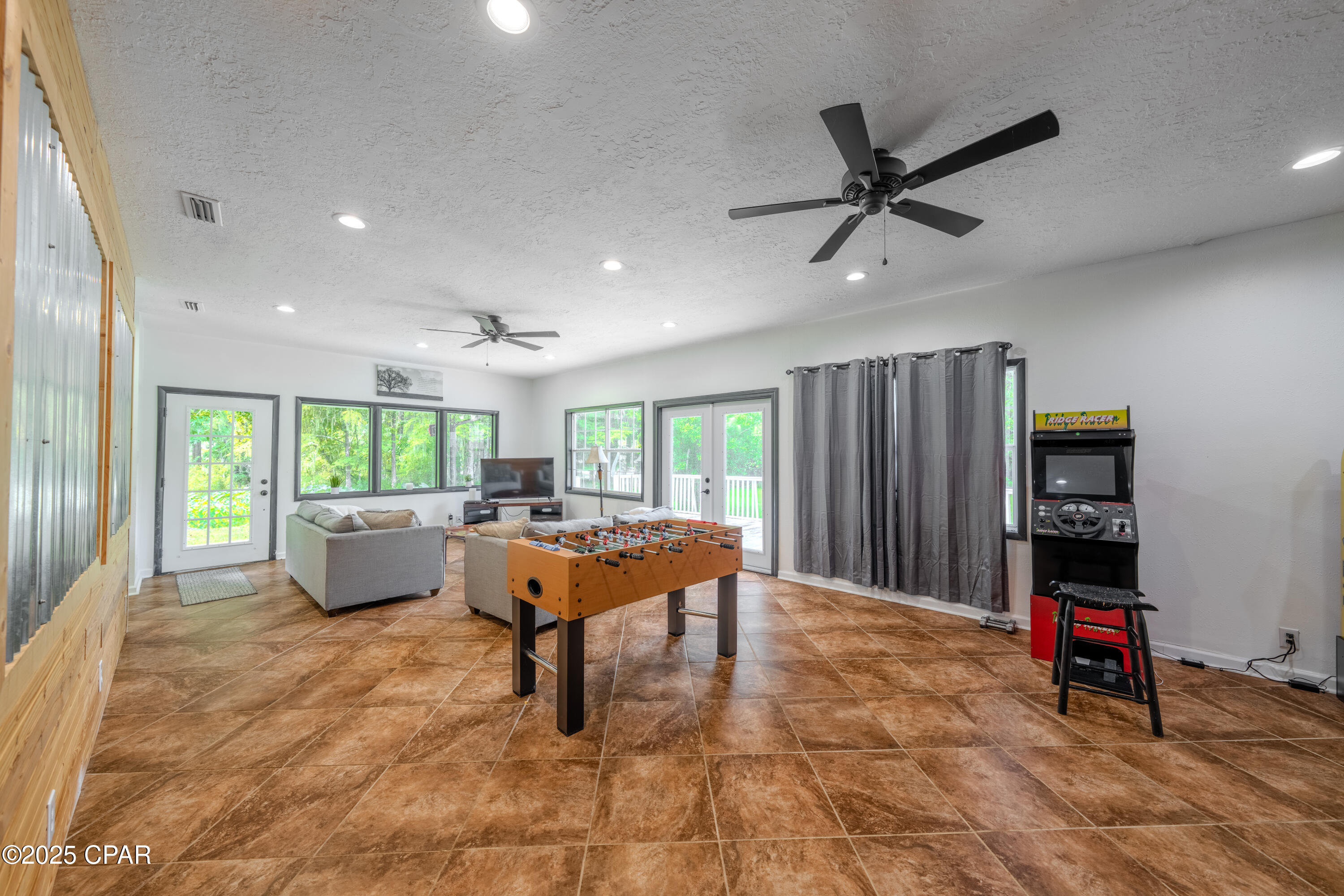 Image 27 For 2960 Hunter Fish Camp Road