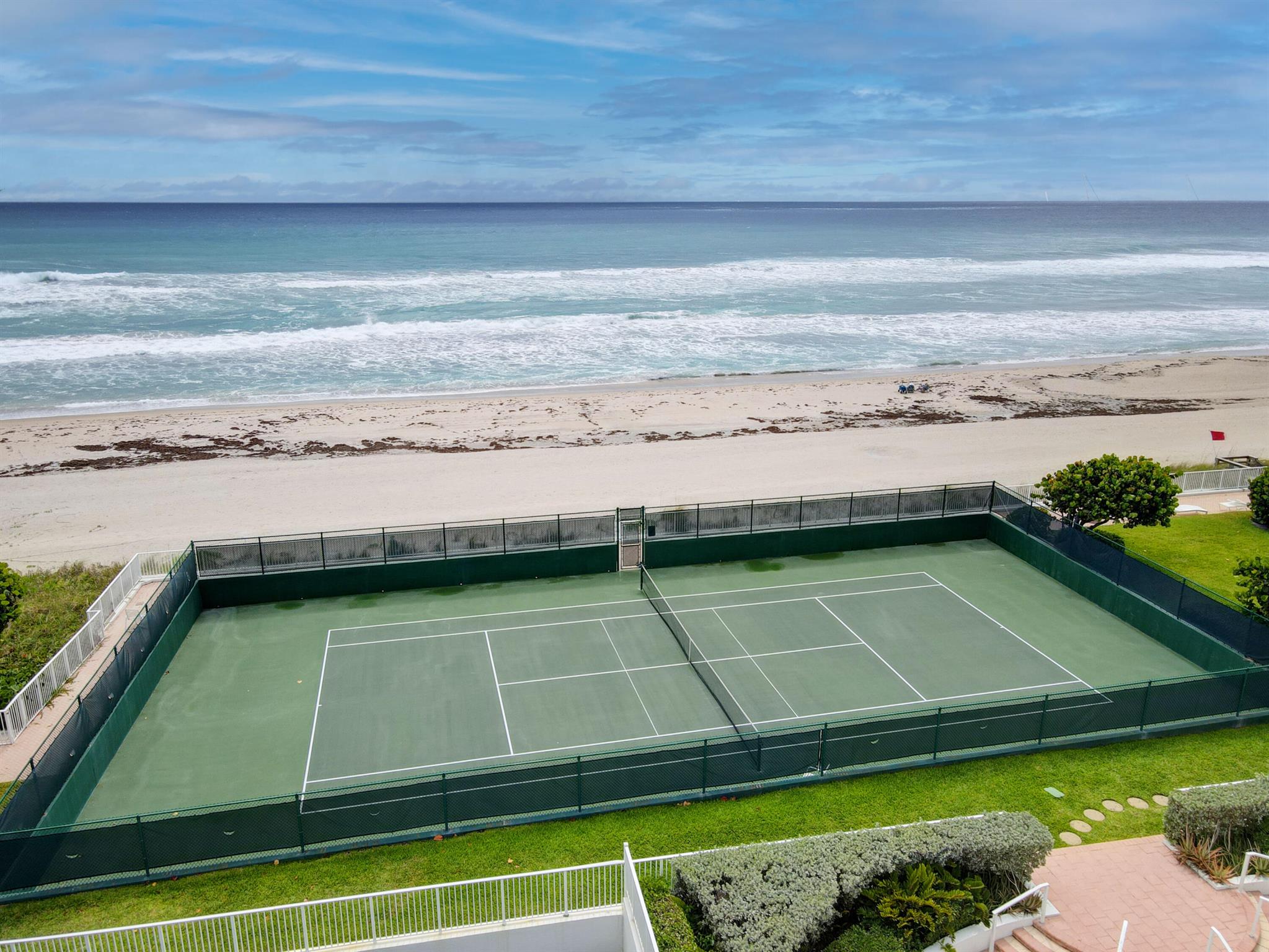 Homes for sale in Palm Beach, FL | 2295 S Ocean Boulevard #523, Palm Beach, FL 33480 | MLS# R11119362