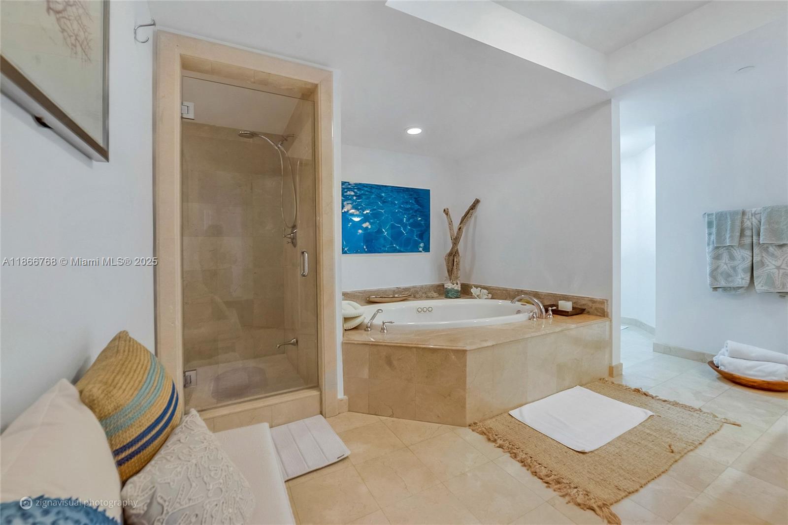 430 Grand Bay Dr 302