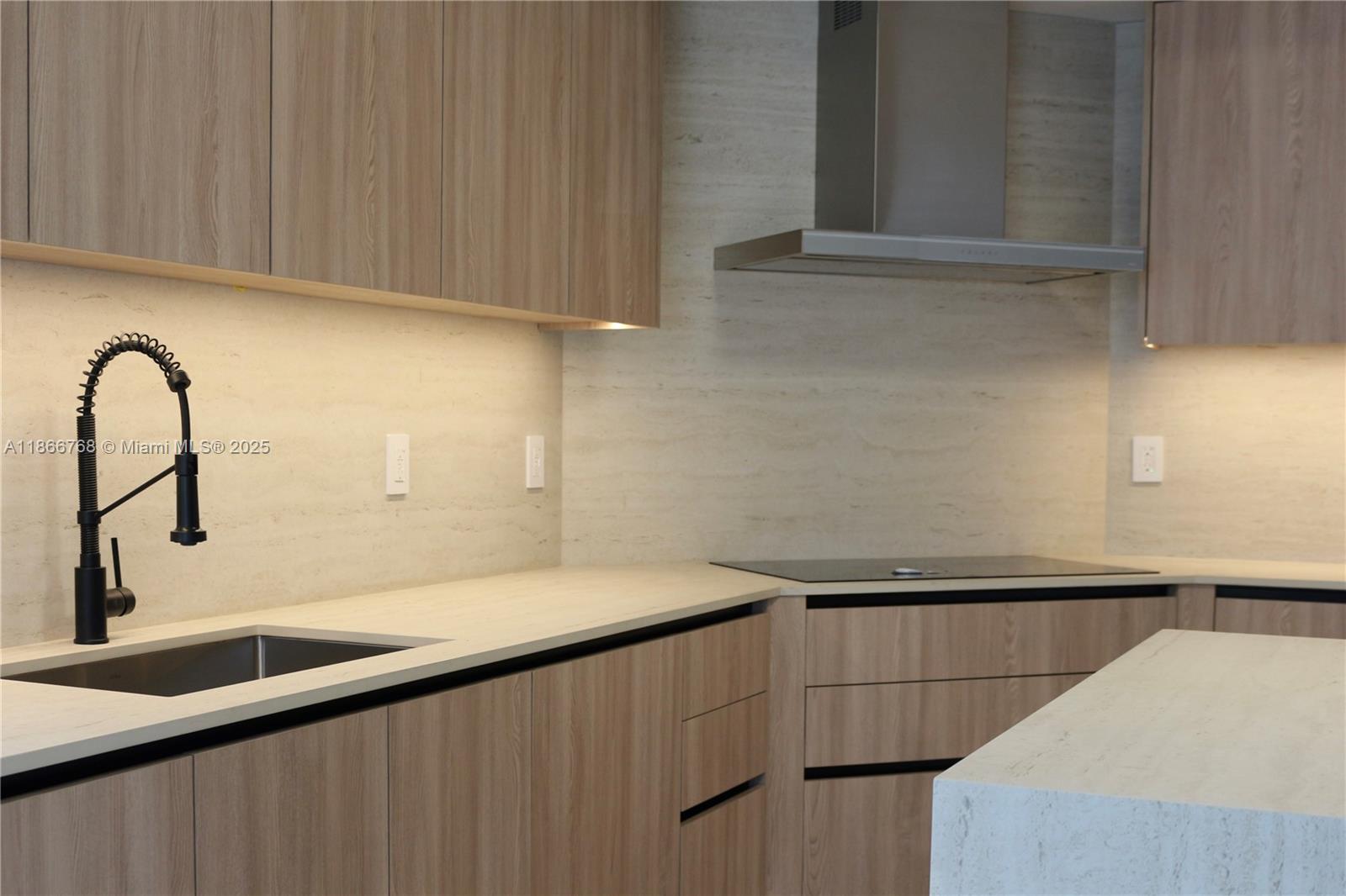 430 Grand Bay Dr 302